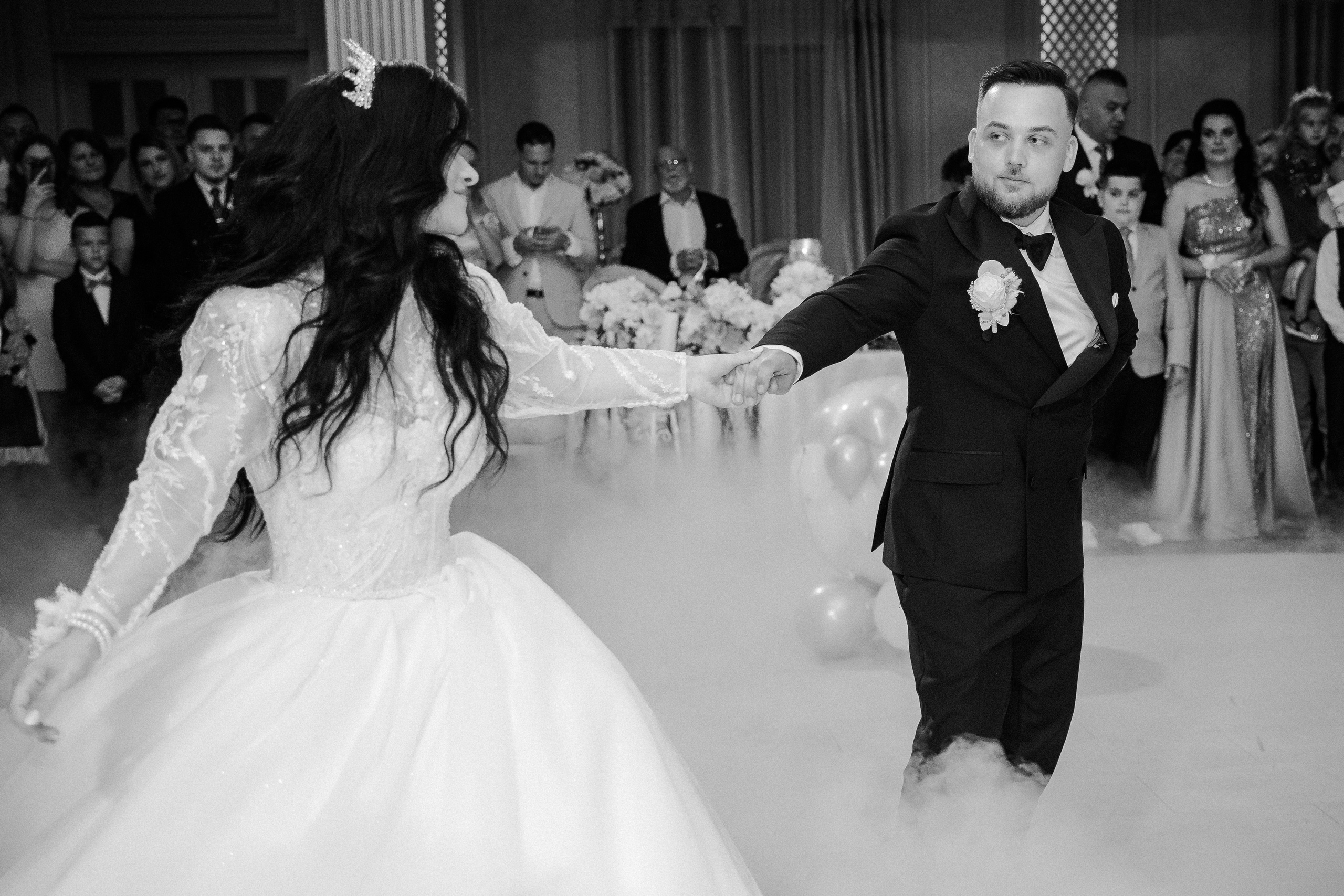 Ana & Laurentiu. Alin Lozovanu — Fotograf de Nuntă Iași