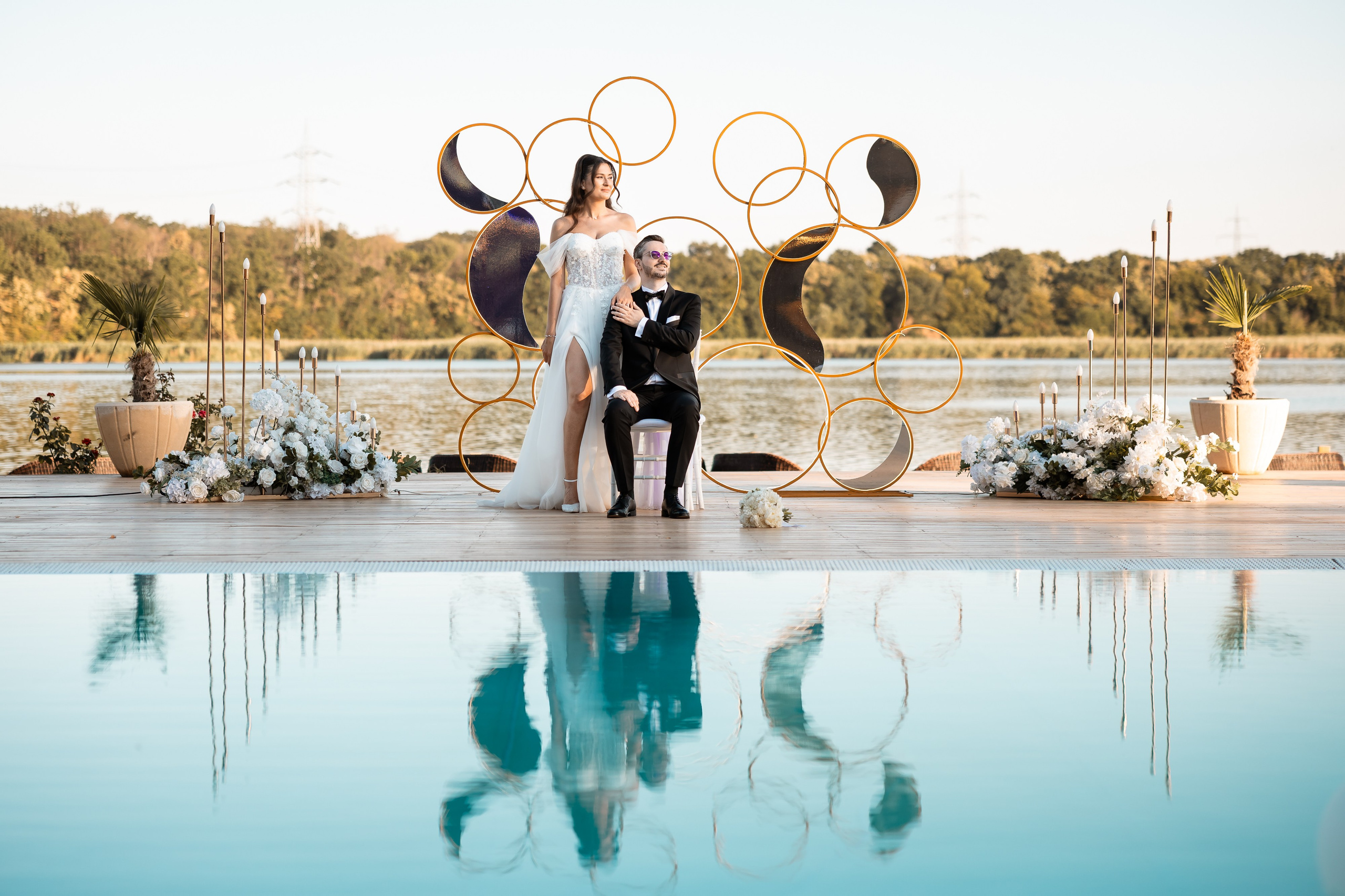 Mădălina & Dragoș. Home