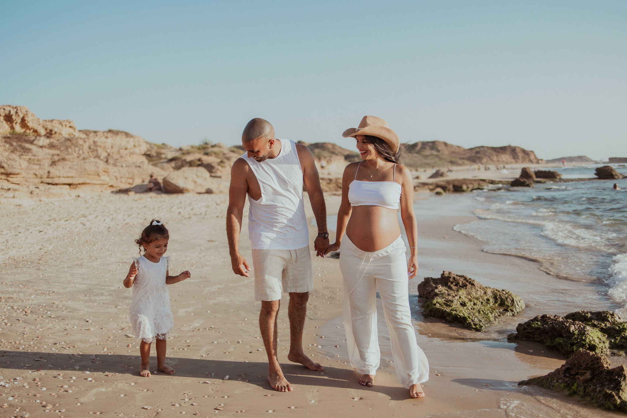 הריון & משפחה בחוף ים. דף בית