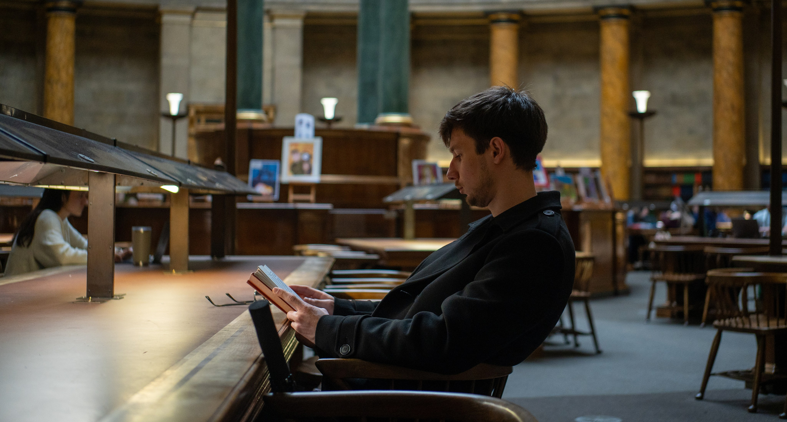 Library Photoset. Molfar Visuals