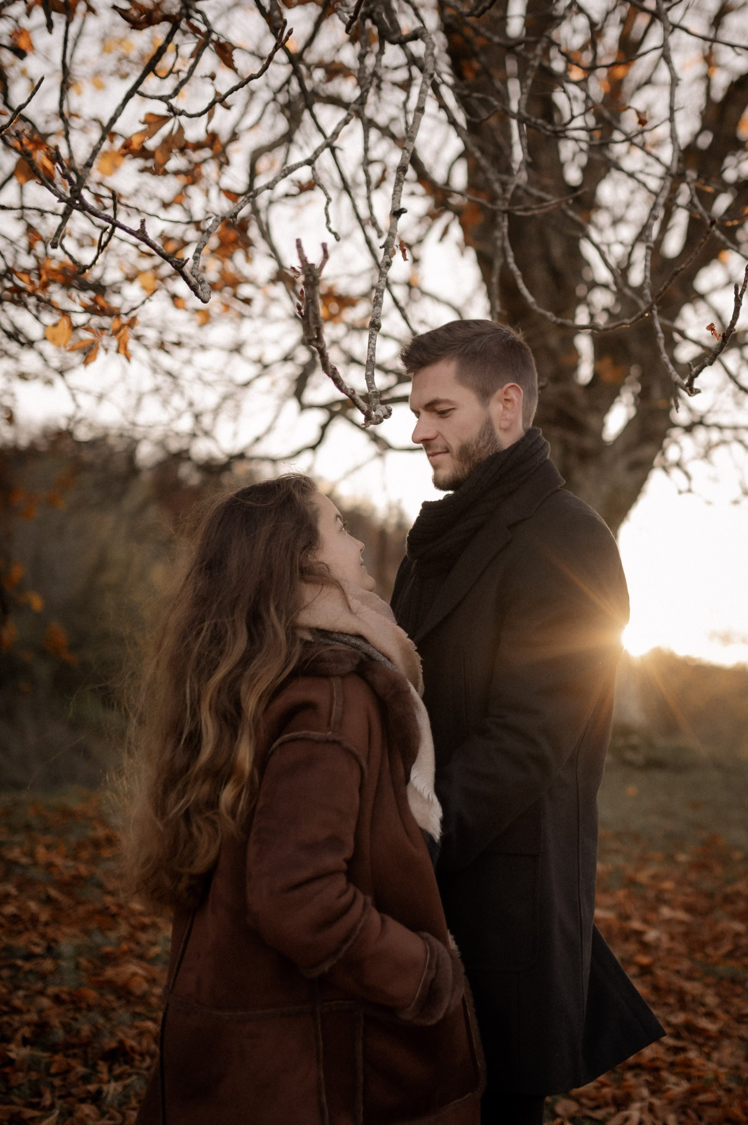 Wenn der Wind flüstert | Paarshooting am Gelben Berg. Photographer in Nuremberg Irina Mehnert from Ansbach
