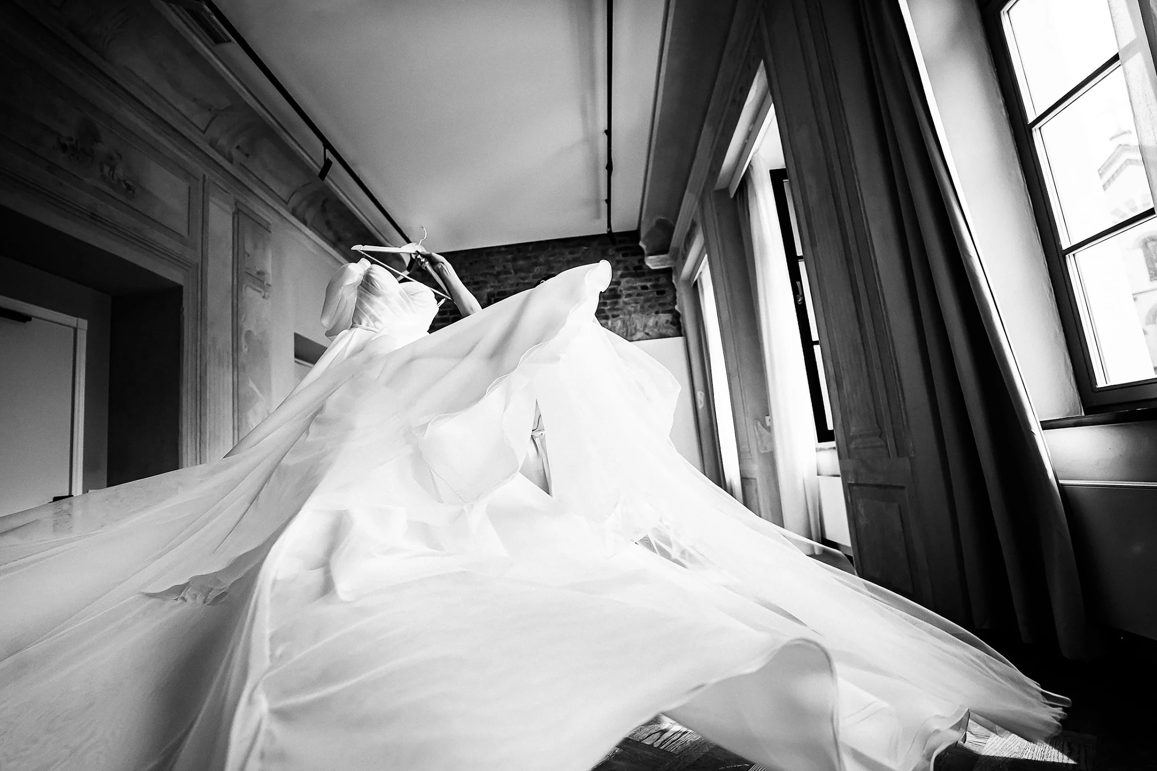 Candid moments. Wedding photographer Como Lake, Italy