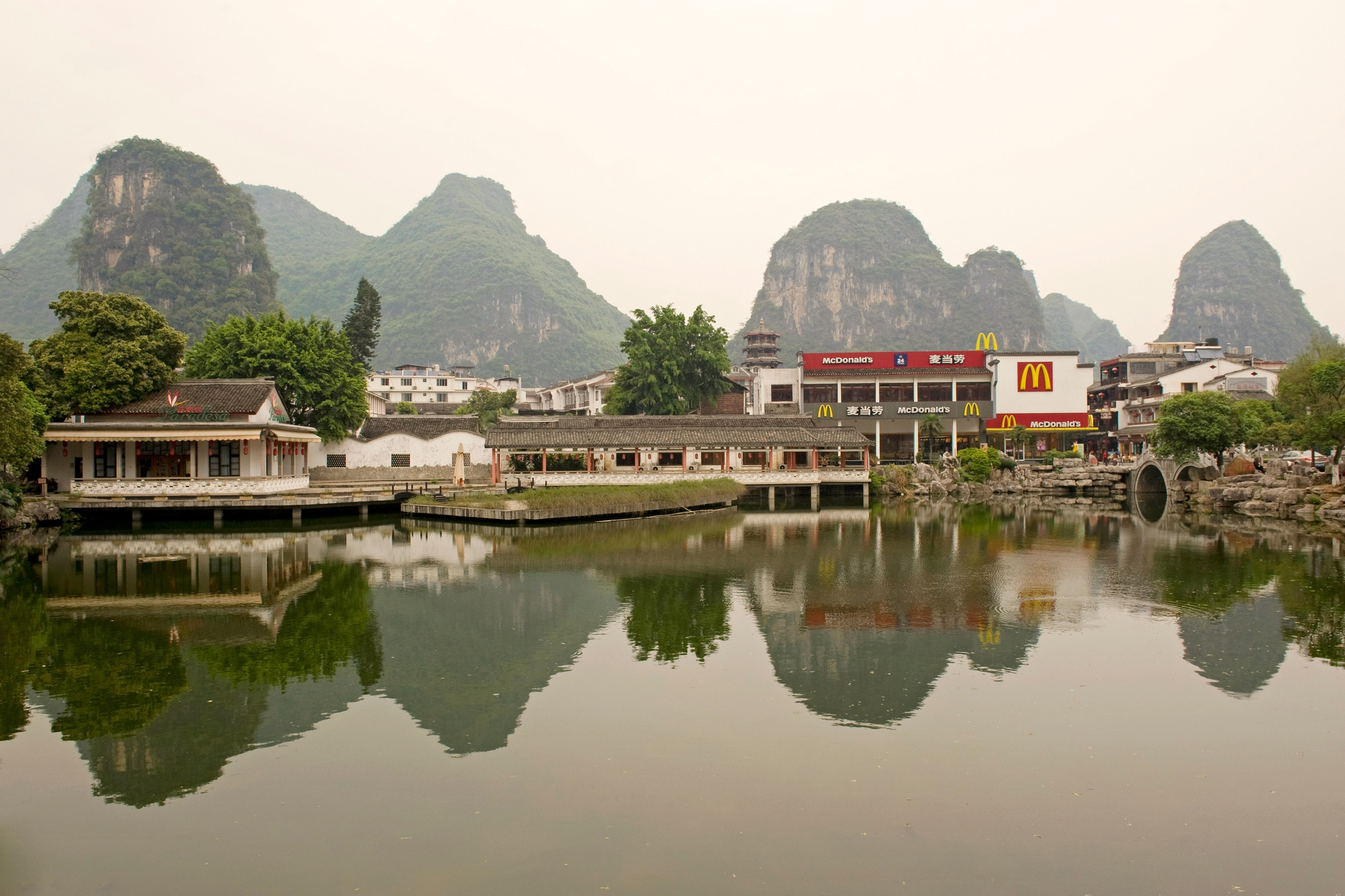 ТРЕВЕЛ. Фотограф и преподаватель фотографии в Белграде