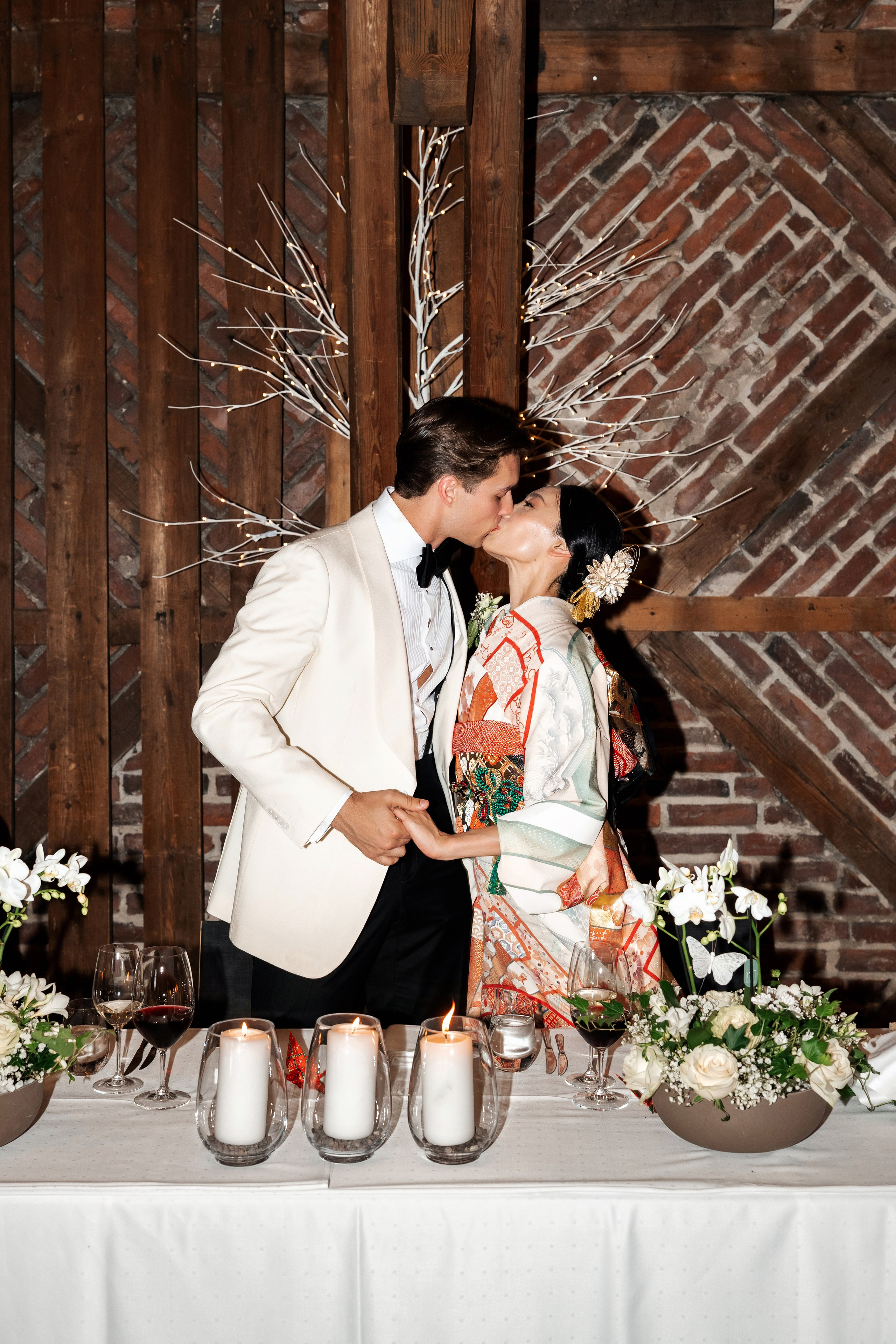 LUKAS & MARIKO. Bryllupsfotograf i hele Norge