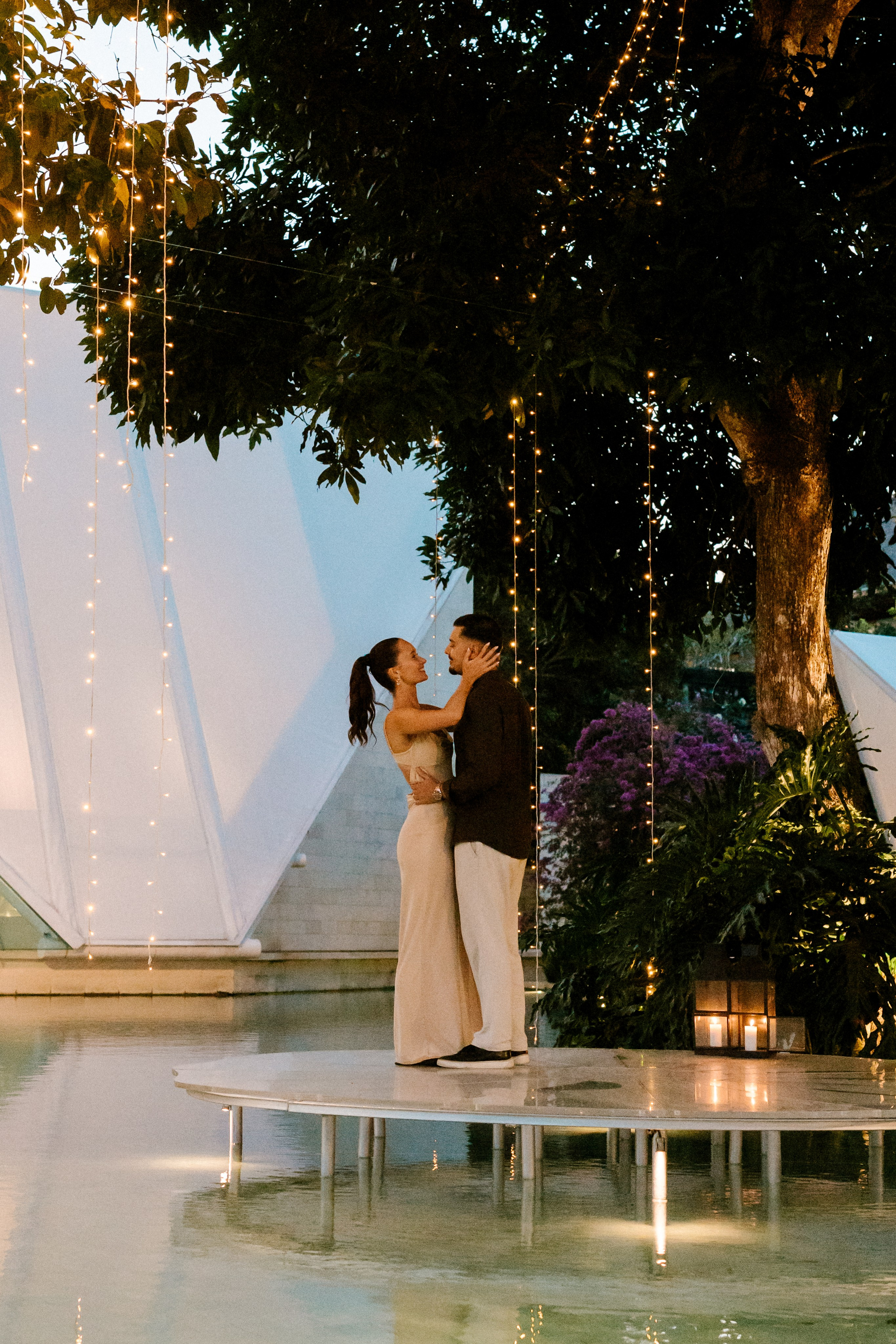 Nicolaos & Ivanna. Female Photographer in Bali