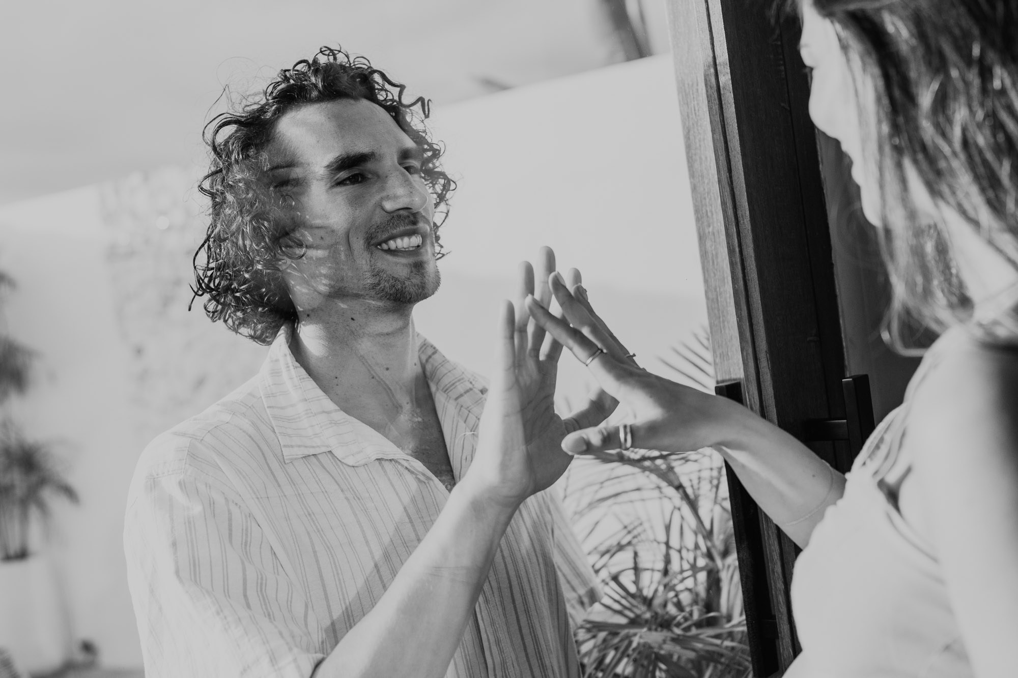 LARISSA & SJUUL MATERNITY. Female Photographer in Bali