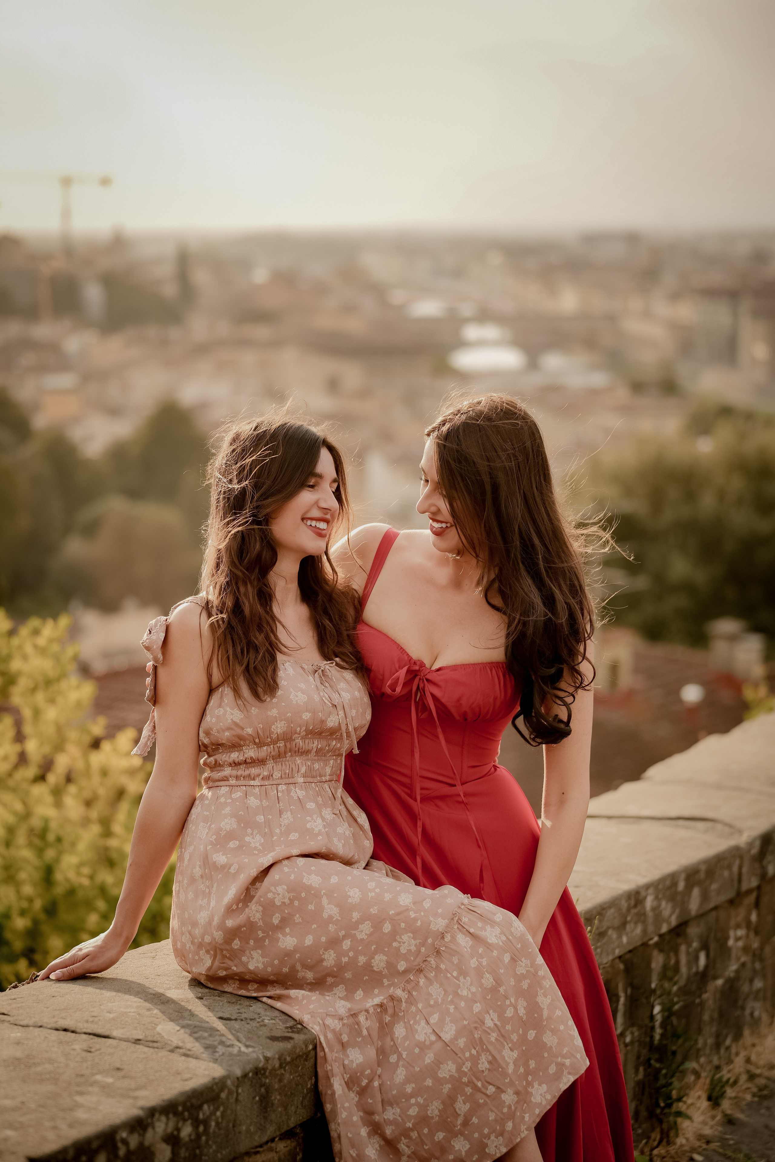 Family Photoshoot. Wedding Photographer in Italy