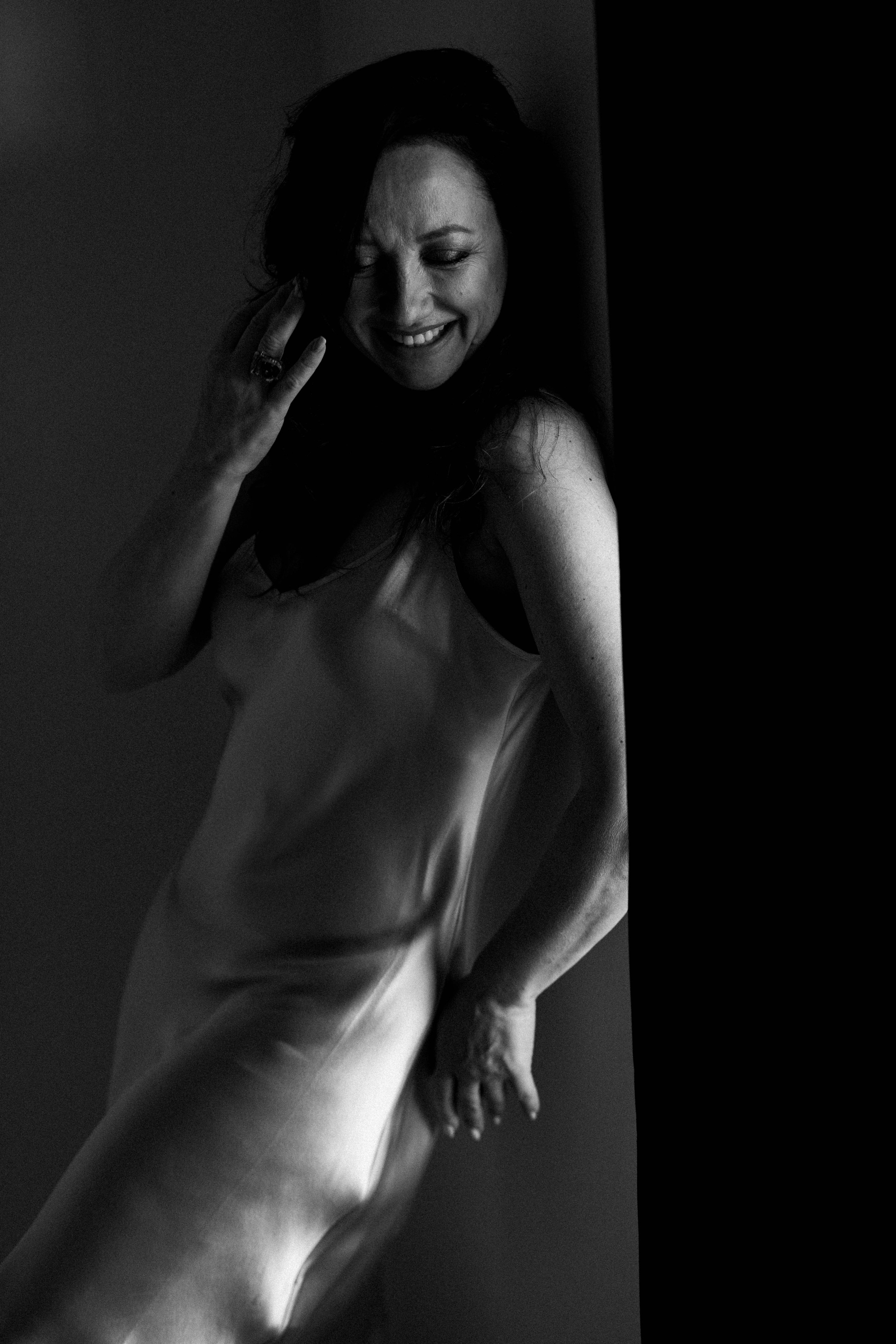 K. Rawnoir- Portrait photography by Daria Paliy.Timeless black&white portraits of women in NYC area