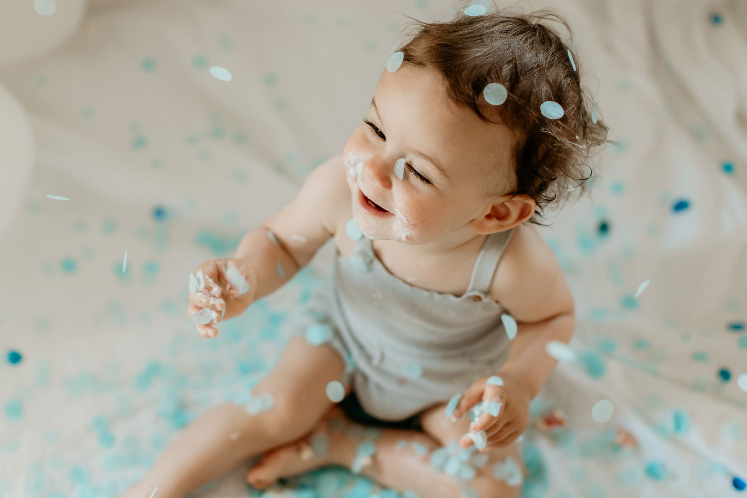 Cake Smash Session. Family and children photographer in Belgrade Milja Ciric