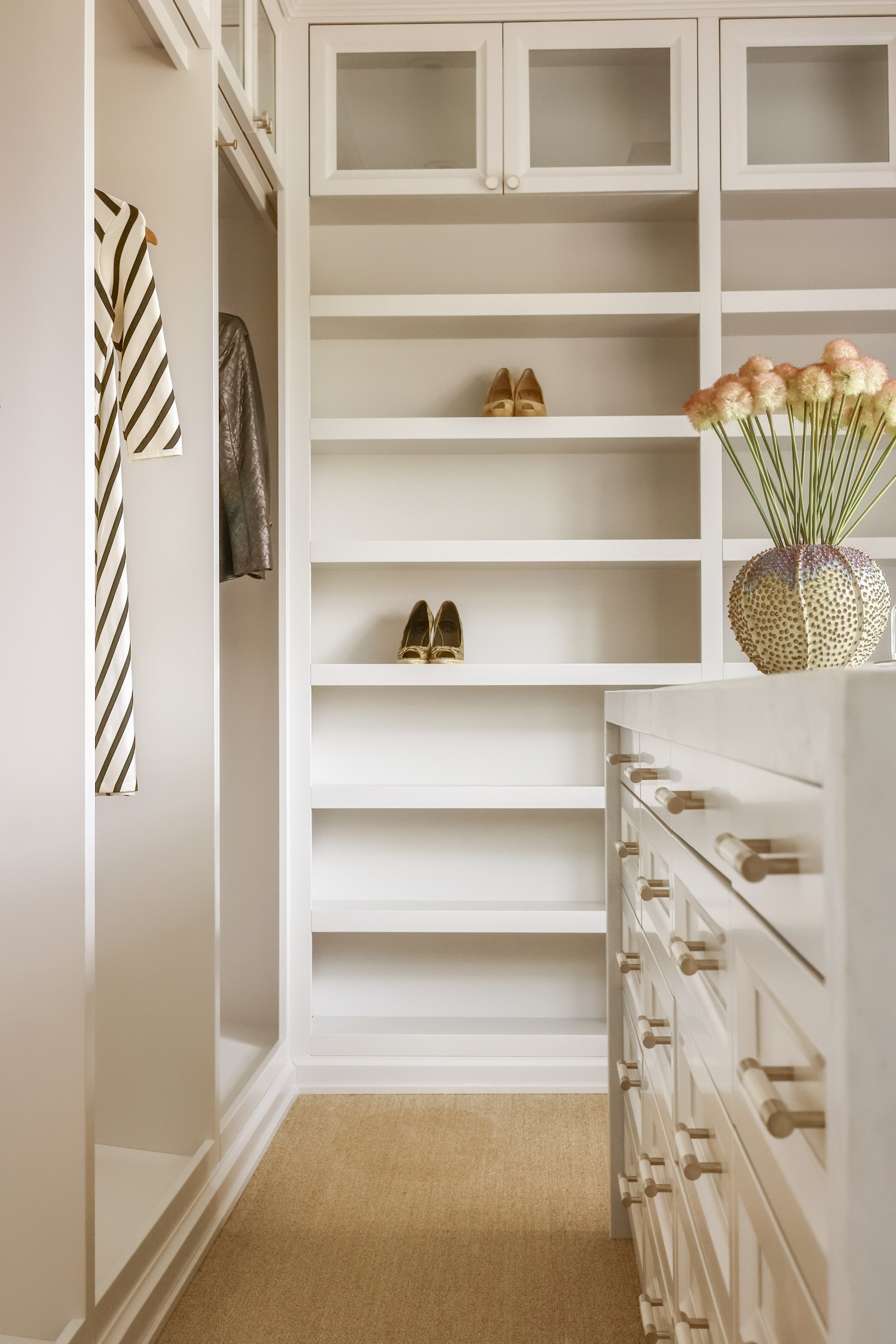 DRESSING ROOM. Ksenia Pedersen Interior Design / Hamptons Interior Designer Based in Montauk