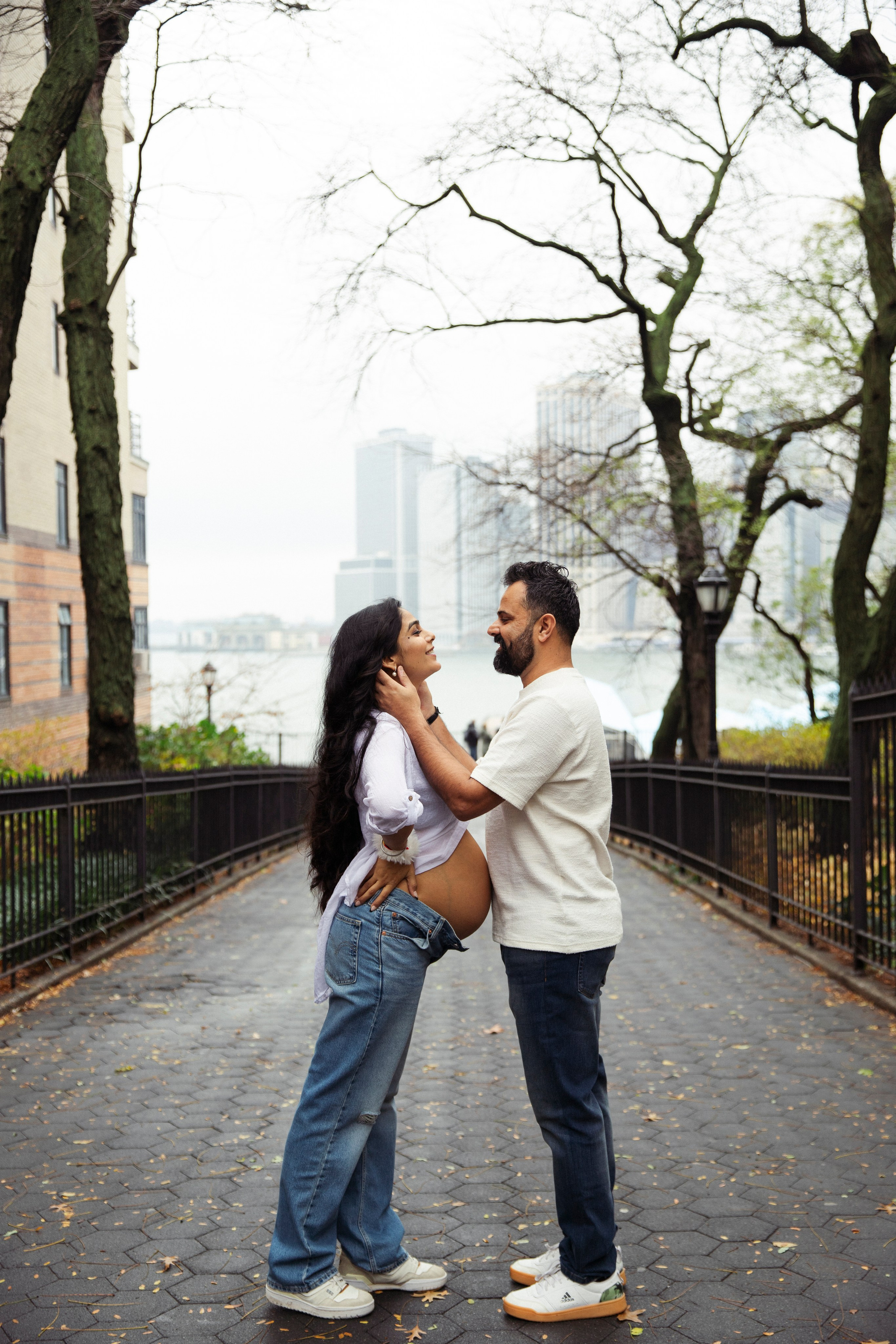 Couple photoshoot. Psuturie Photographer NYC