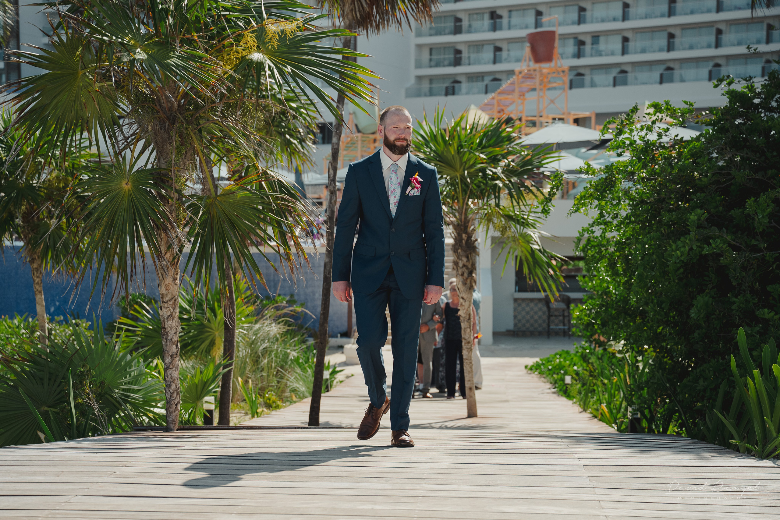 Destination Wedding at Royalton Splash Riviera Cancun. Destination wedding photographer based in Cancun and Riviera Maya with service worldwide
