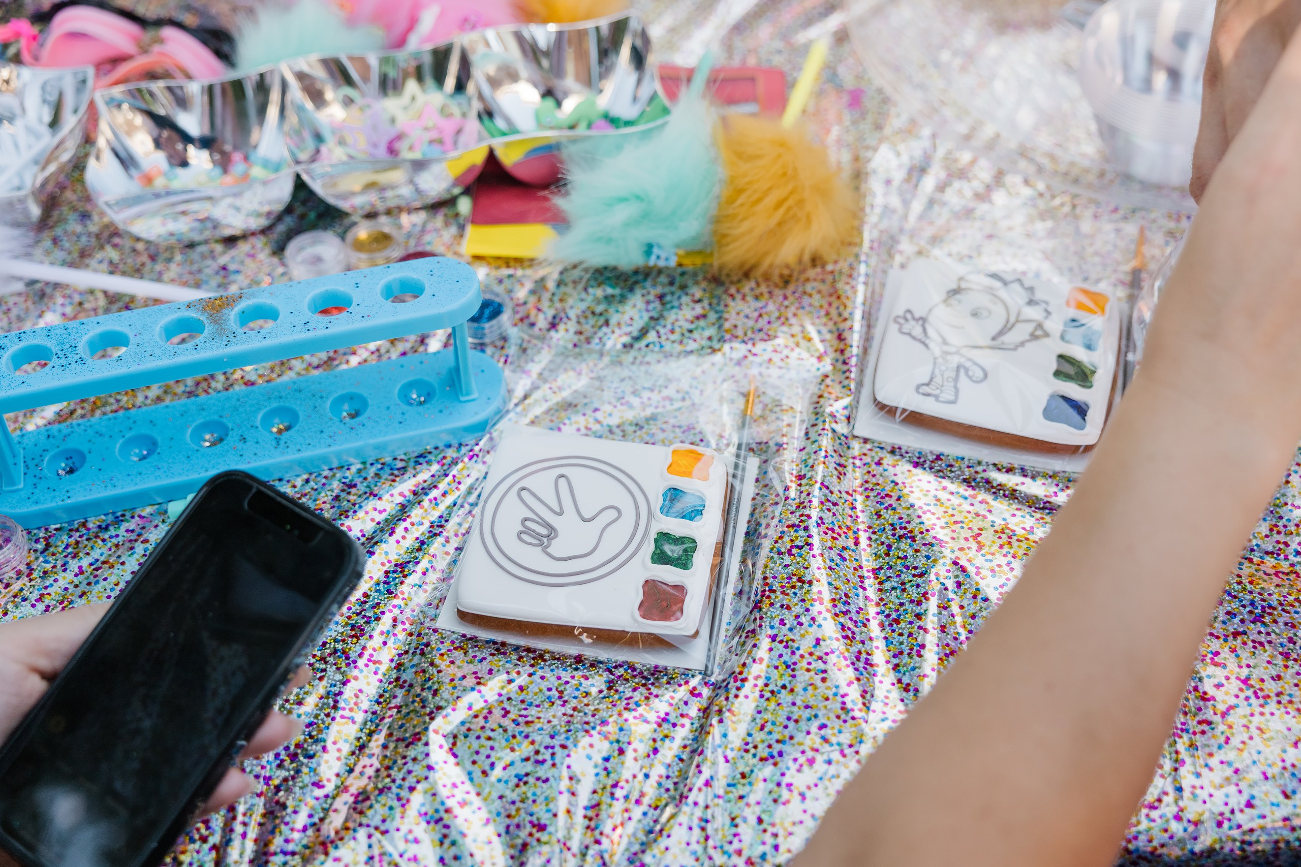 Birthday Party. Wedding family event photographer in Chicago Nick Yushevich