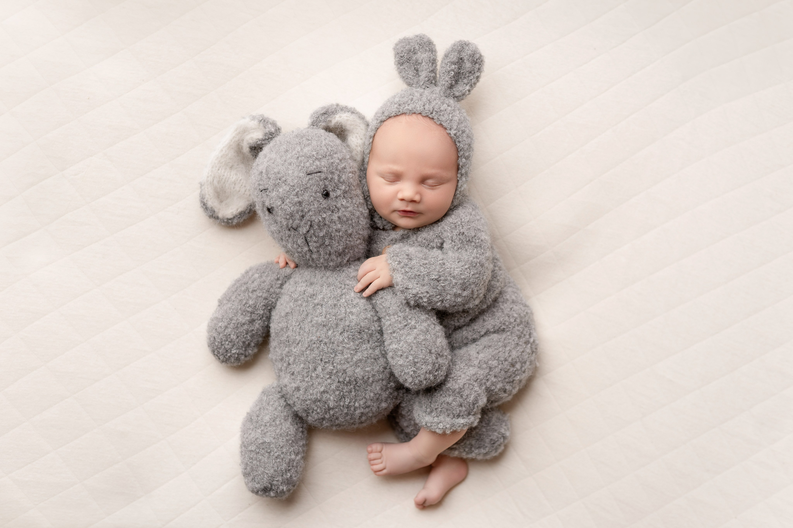 Esu Aleksandra naujagimių ir kudikių fotografė iš Vilniaus