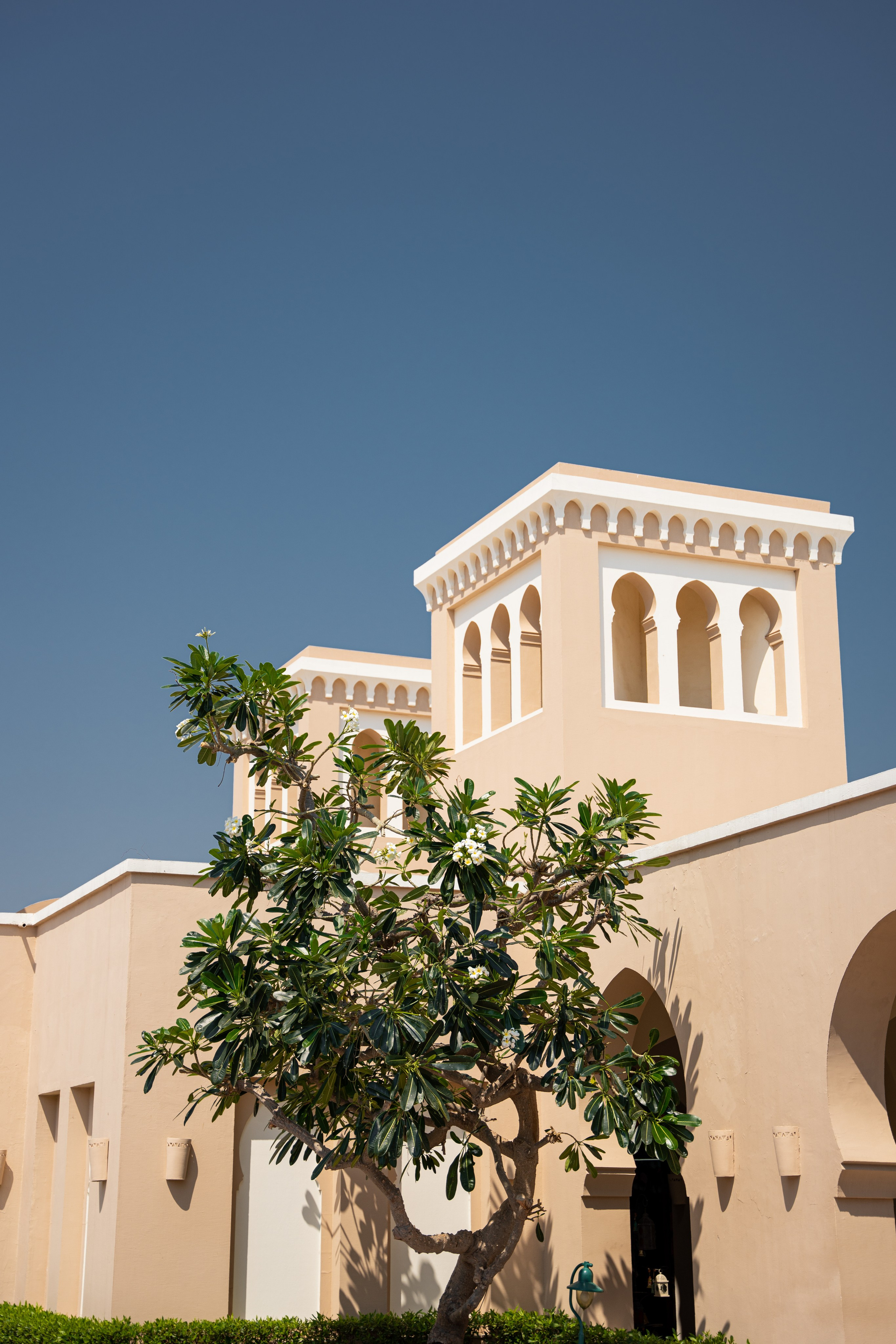 HOTEL&SPA. Photo and video production. Editing & retouching services. Training