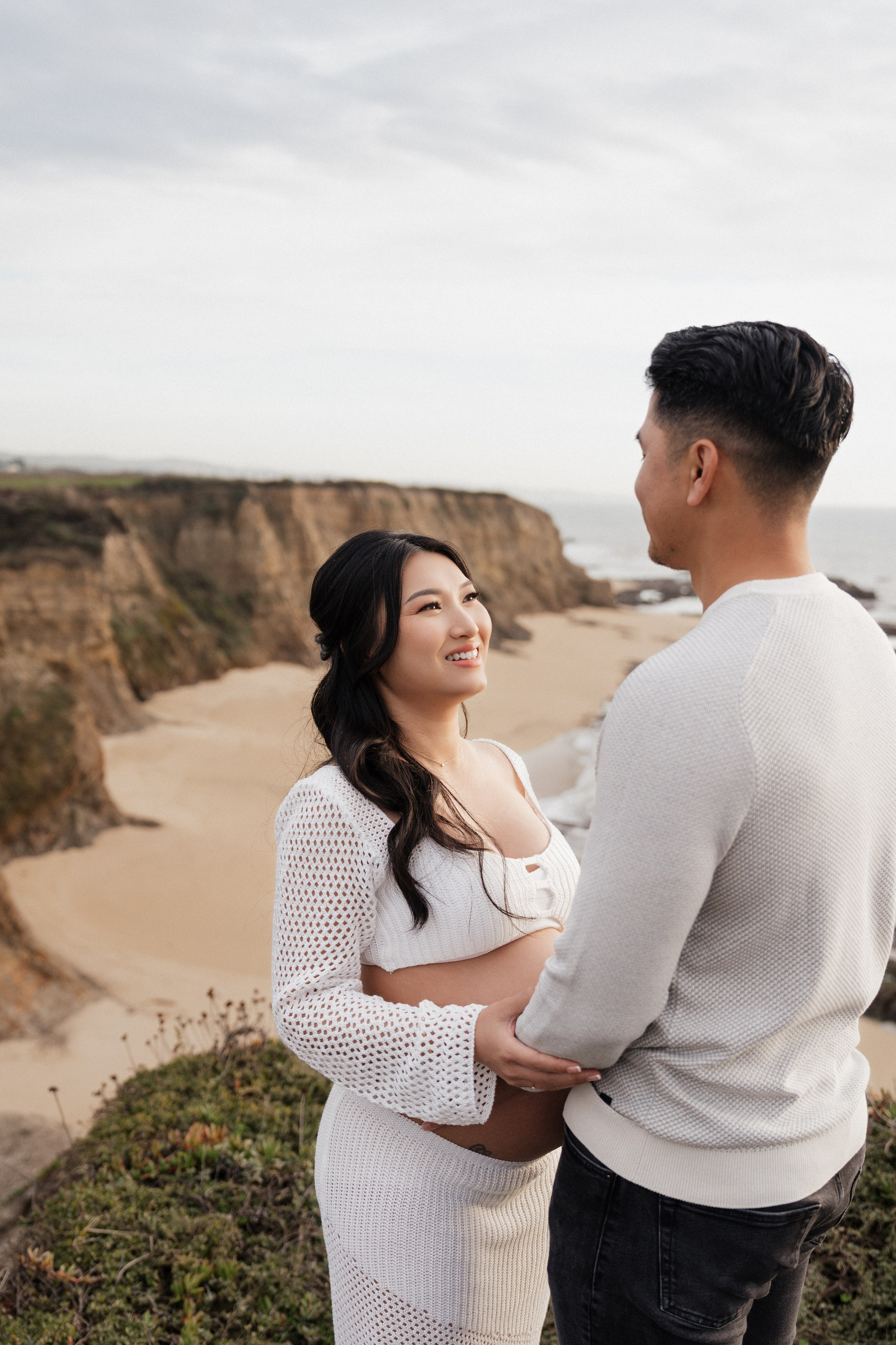 Maternity Session at Half Moon Bay. Soulo Photography | San Francisco Bay Area Based Photographer