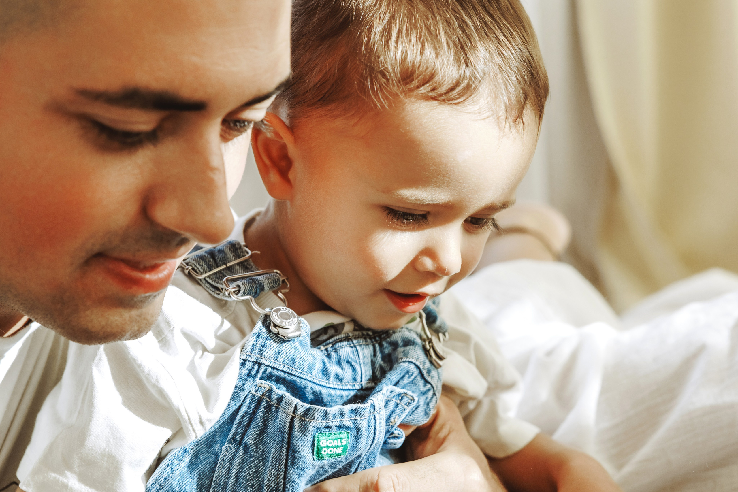 Бебешка фотосесия. Фотограф Ирина Йотова