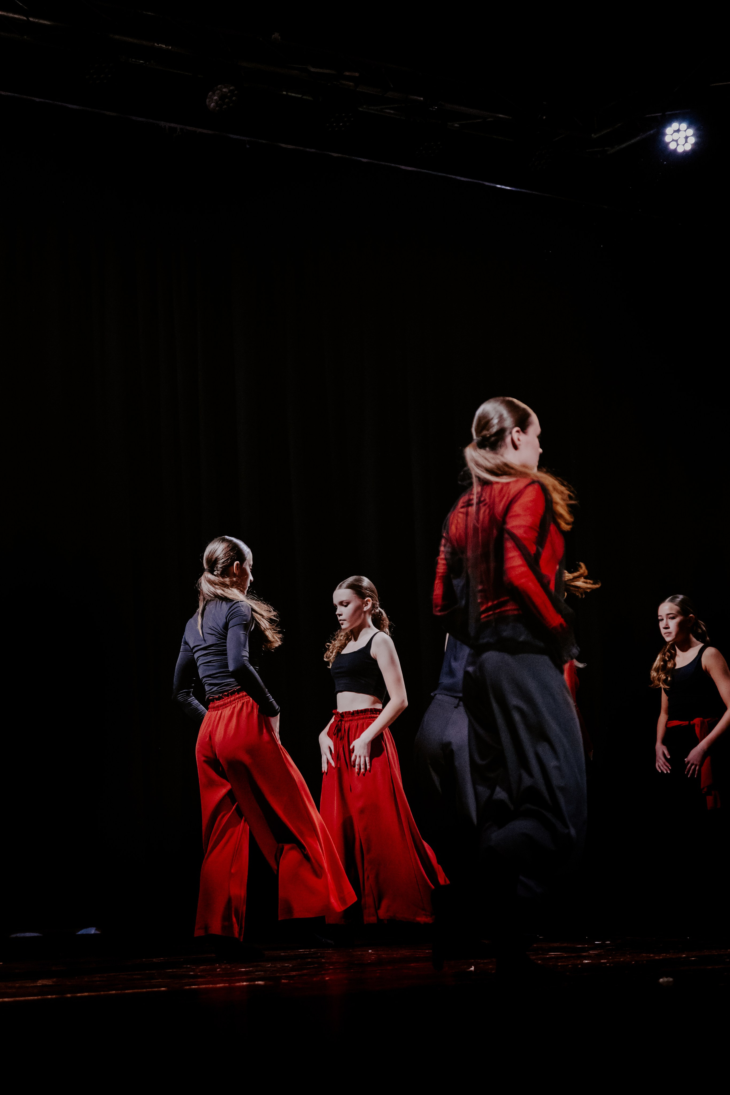 Dance show. Фотограф Лимассол Кипр Юлия Туменко