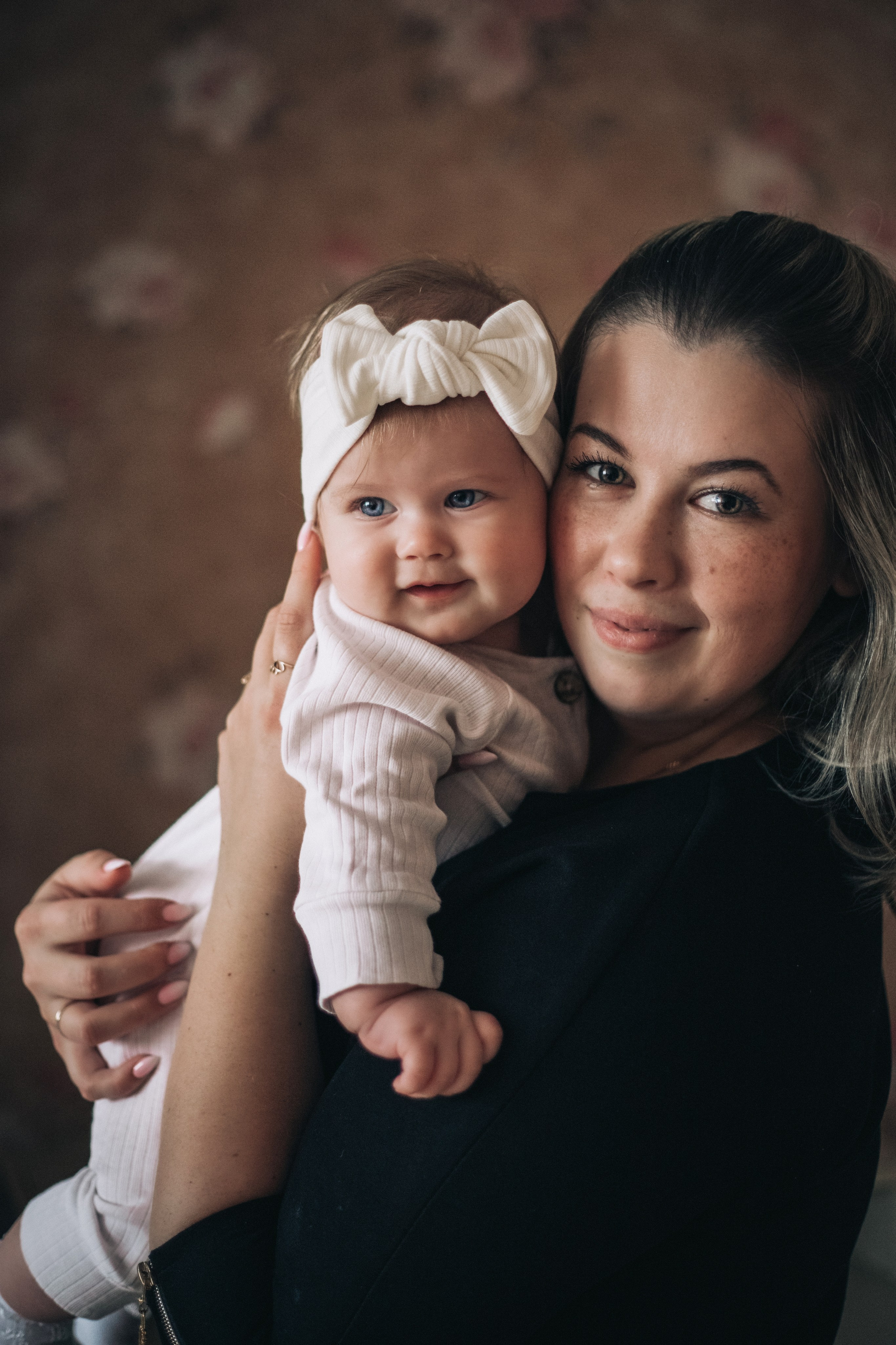 MARIA • SOFIA. Photographer Inna Kalmykova