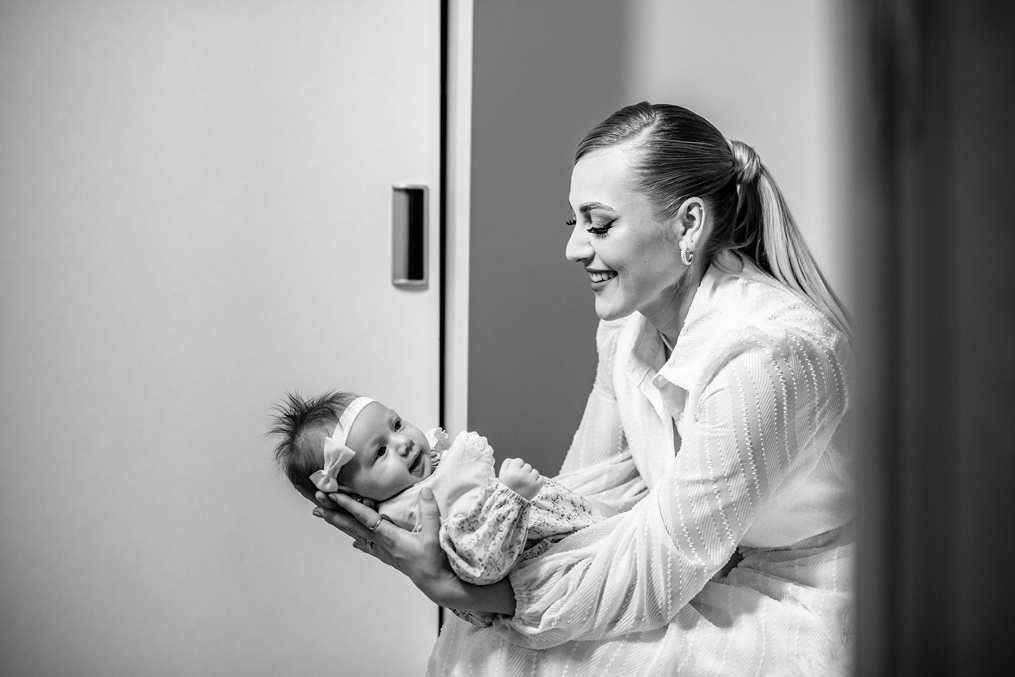 Sweetest devotion. Iris Lara. Acasă