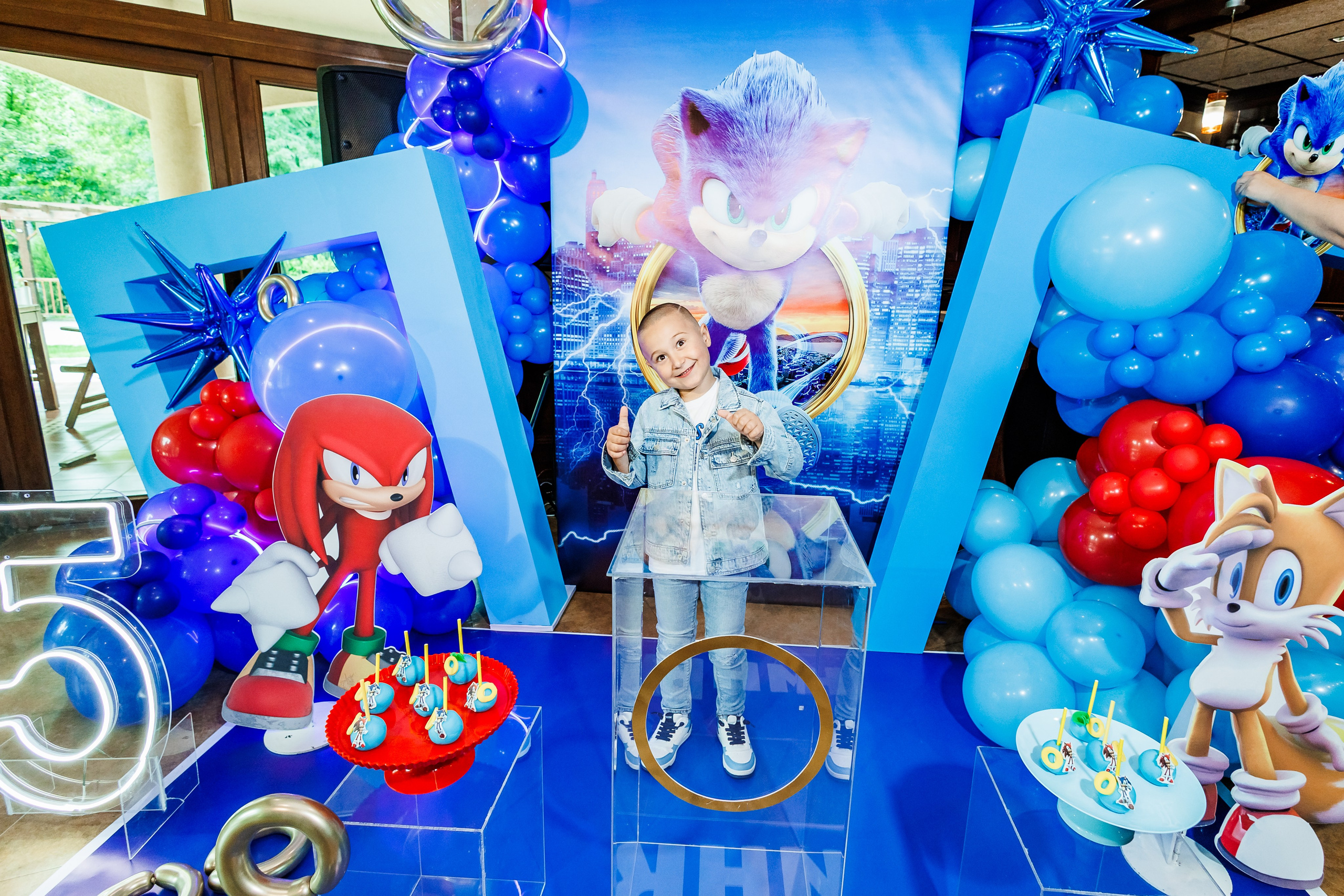 Честит Рожден Ден. Фотограф Ирина Йотова