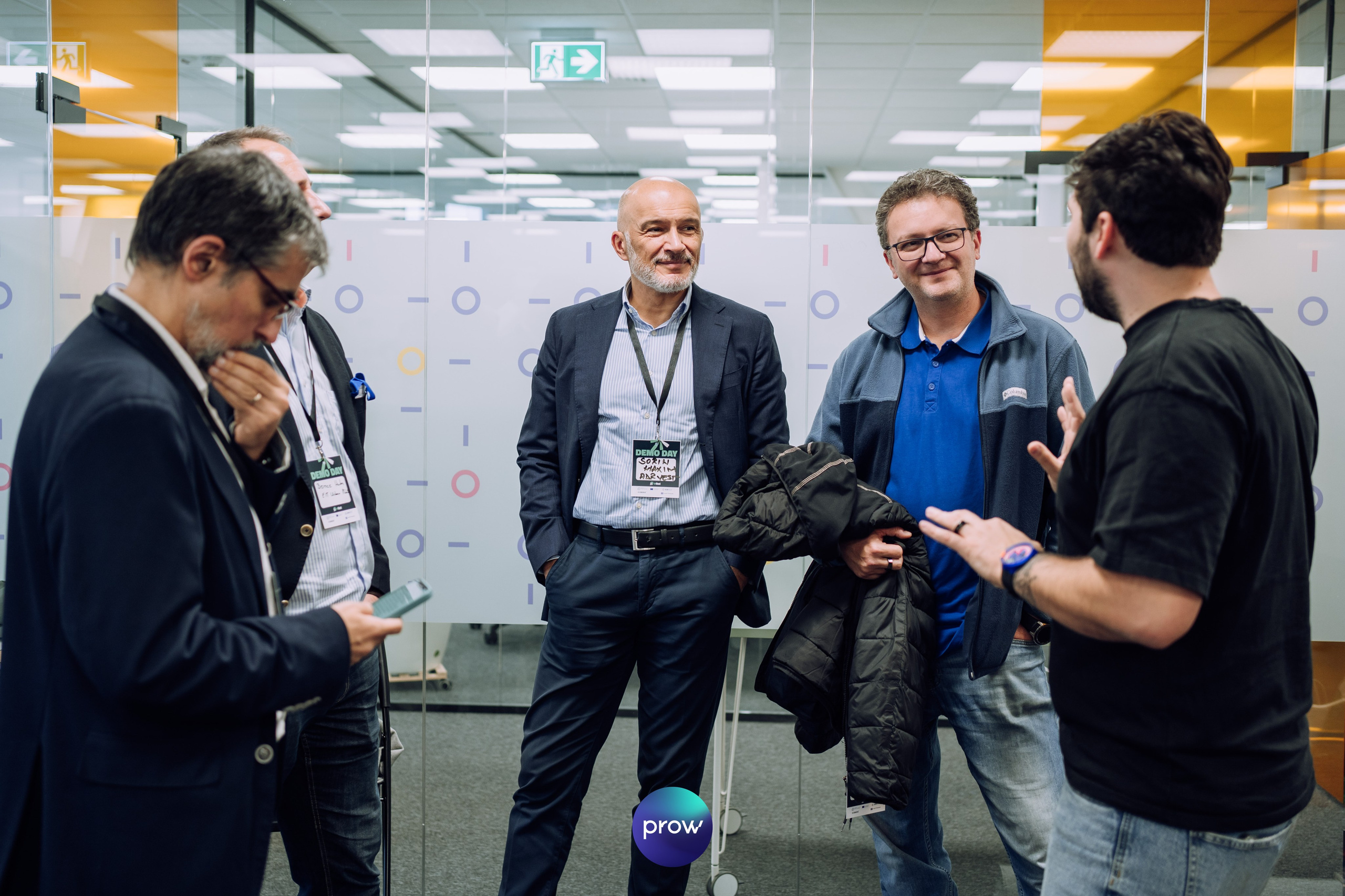InVest DemoDay @ Cowork. Cozac Cristian Photographer