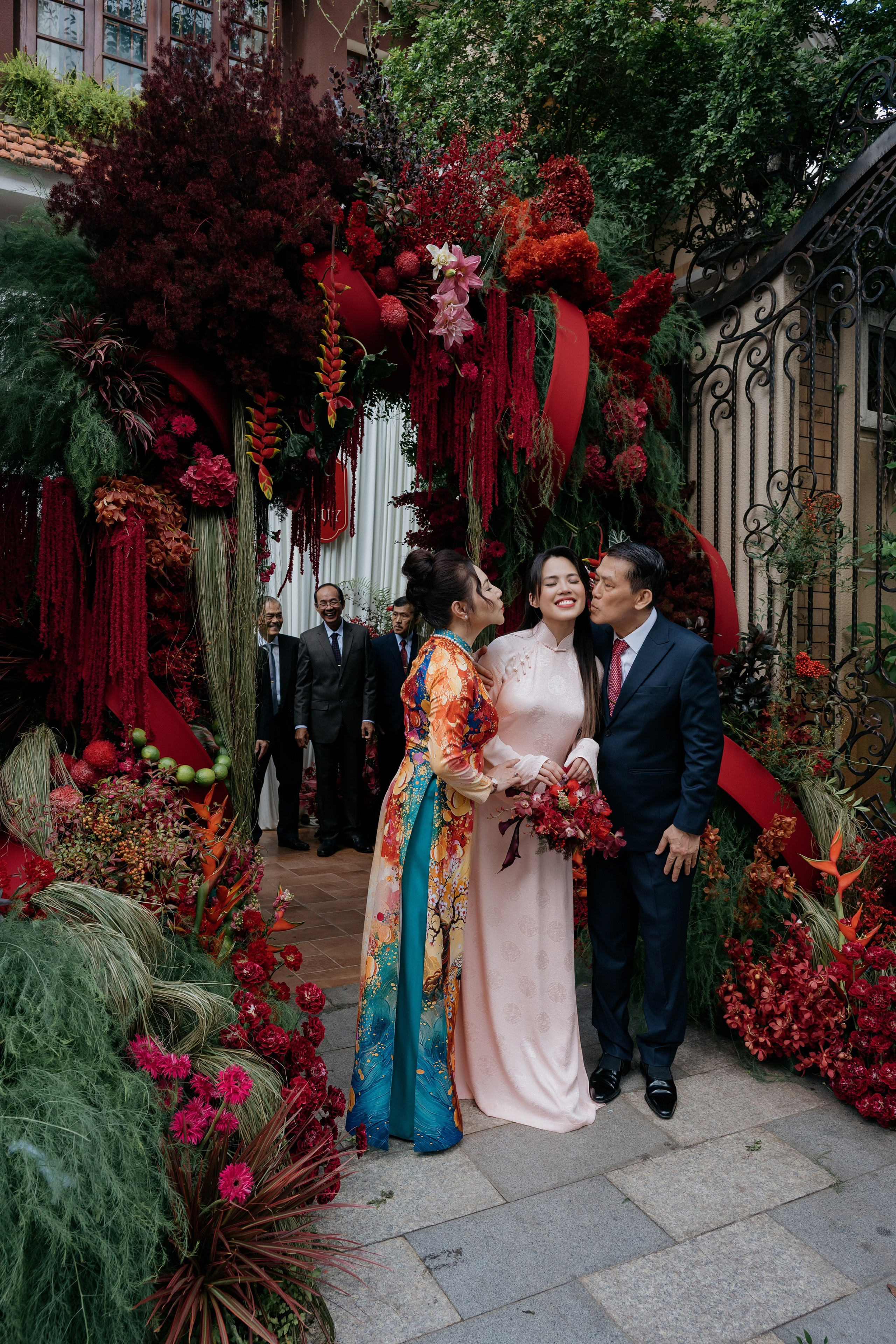 KHANG & TRANG / Wedding Ceremony. Nhiếp ảnh gia đám cưới hàng đầu tại Thành Phố Hồ Chí Minh