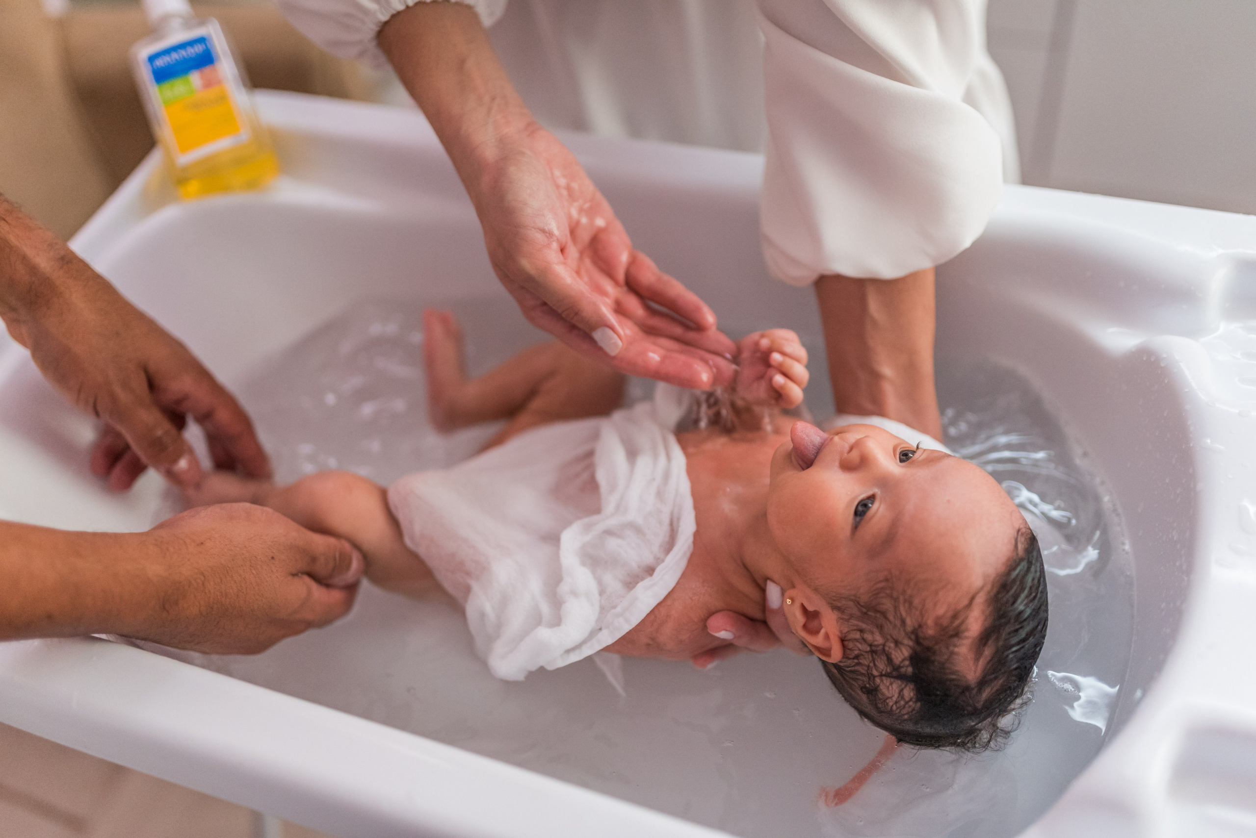 Newborn Lifestyle em Juiz de Fora | Auê Fotografia |  Juiz de Fora e Belo Horizonte. Auê Fotografia Infantil e de Família em Juiz de Fora | Myriani Maganin