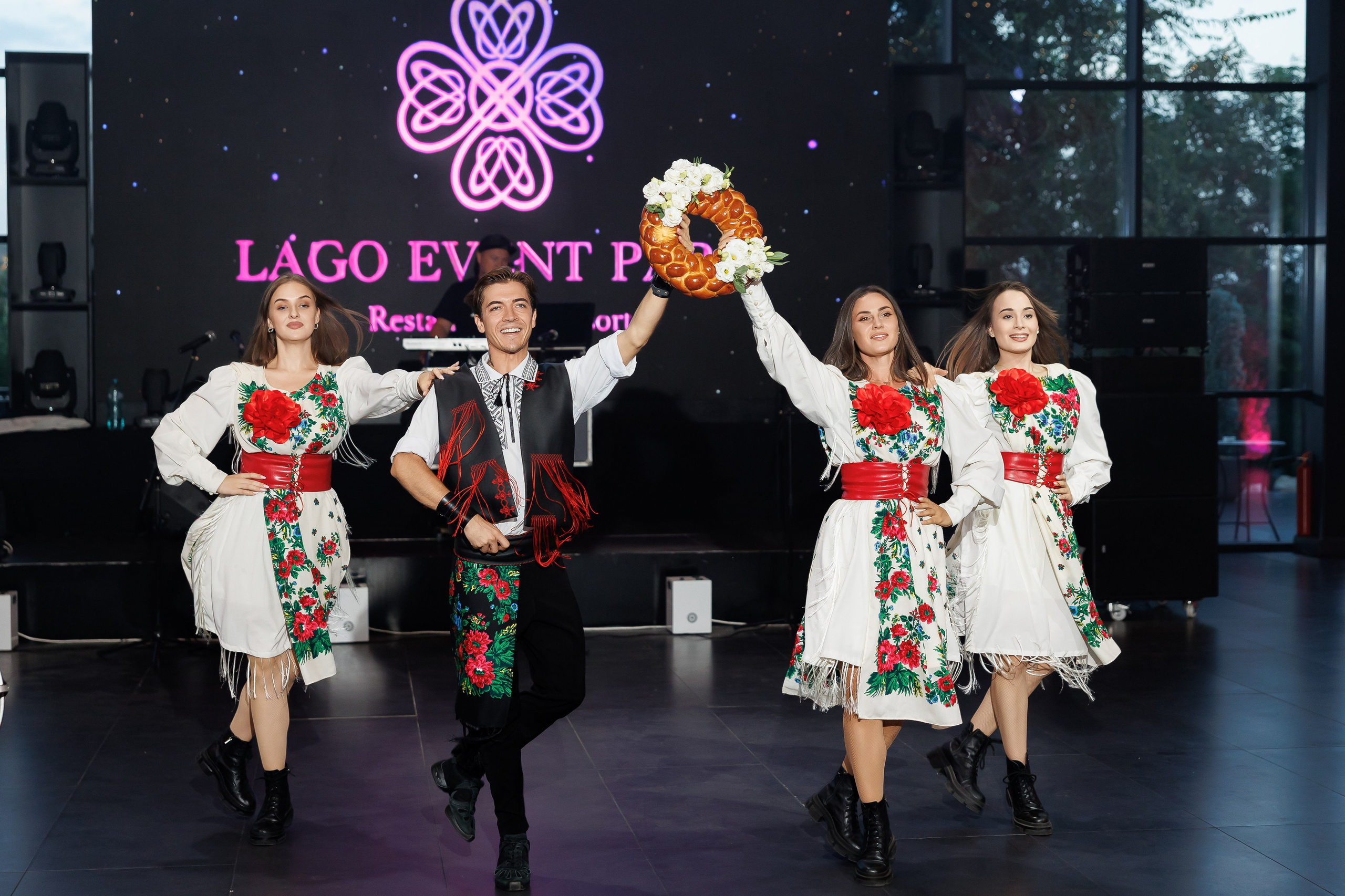 Gabriel & Evelina — Lago — Wedding Day. Servicii Foto și Video 067188353