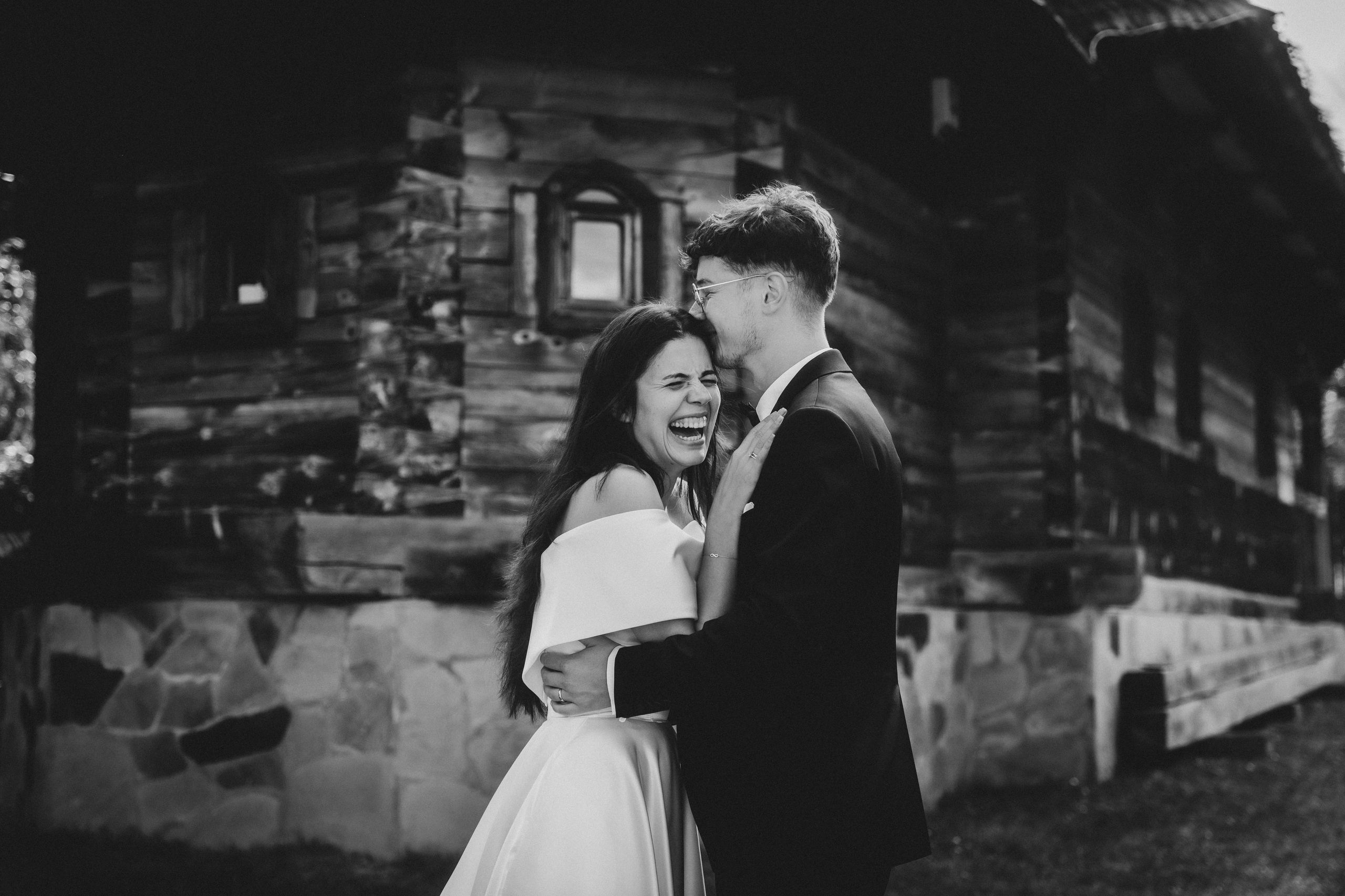 Trash the dress- Ana & Geo. LUMEO by Theodora Moiceanu