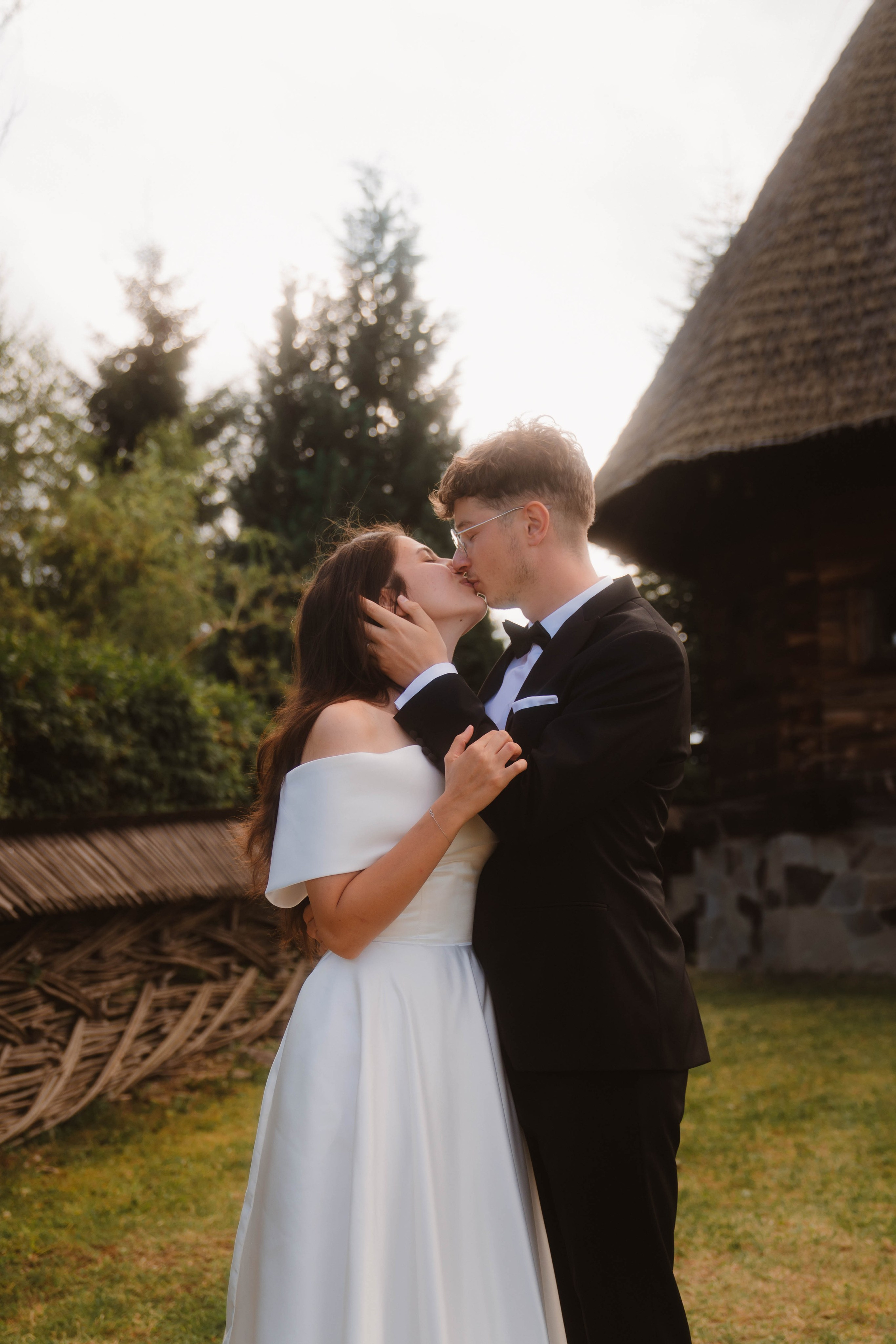Trash the dress- Ana & Geo. LUMEO by Theodora Moiceanu
