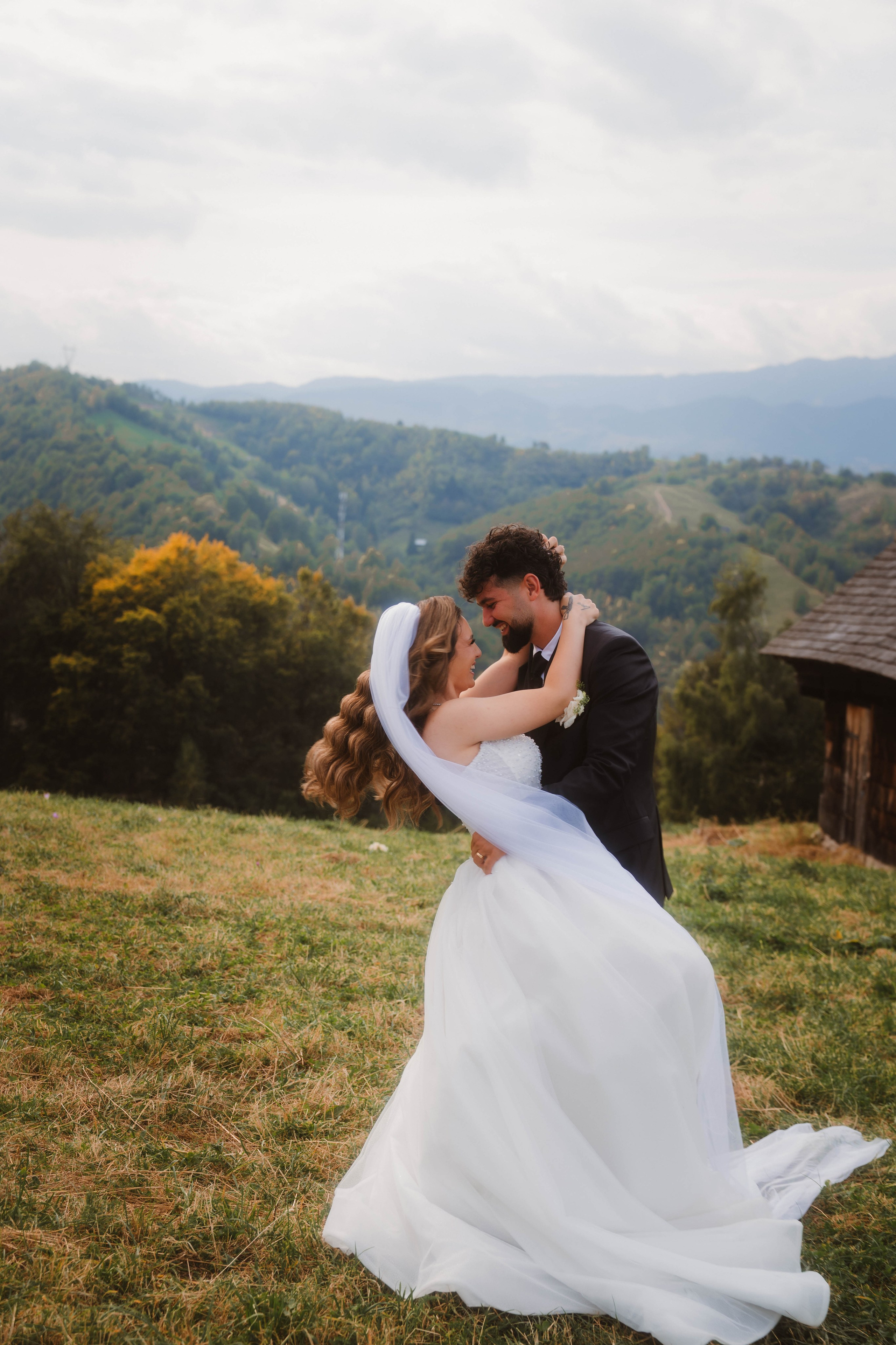 Alexandra & Gabriel. LUMEO by Theodora Moiceanu