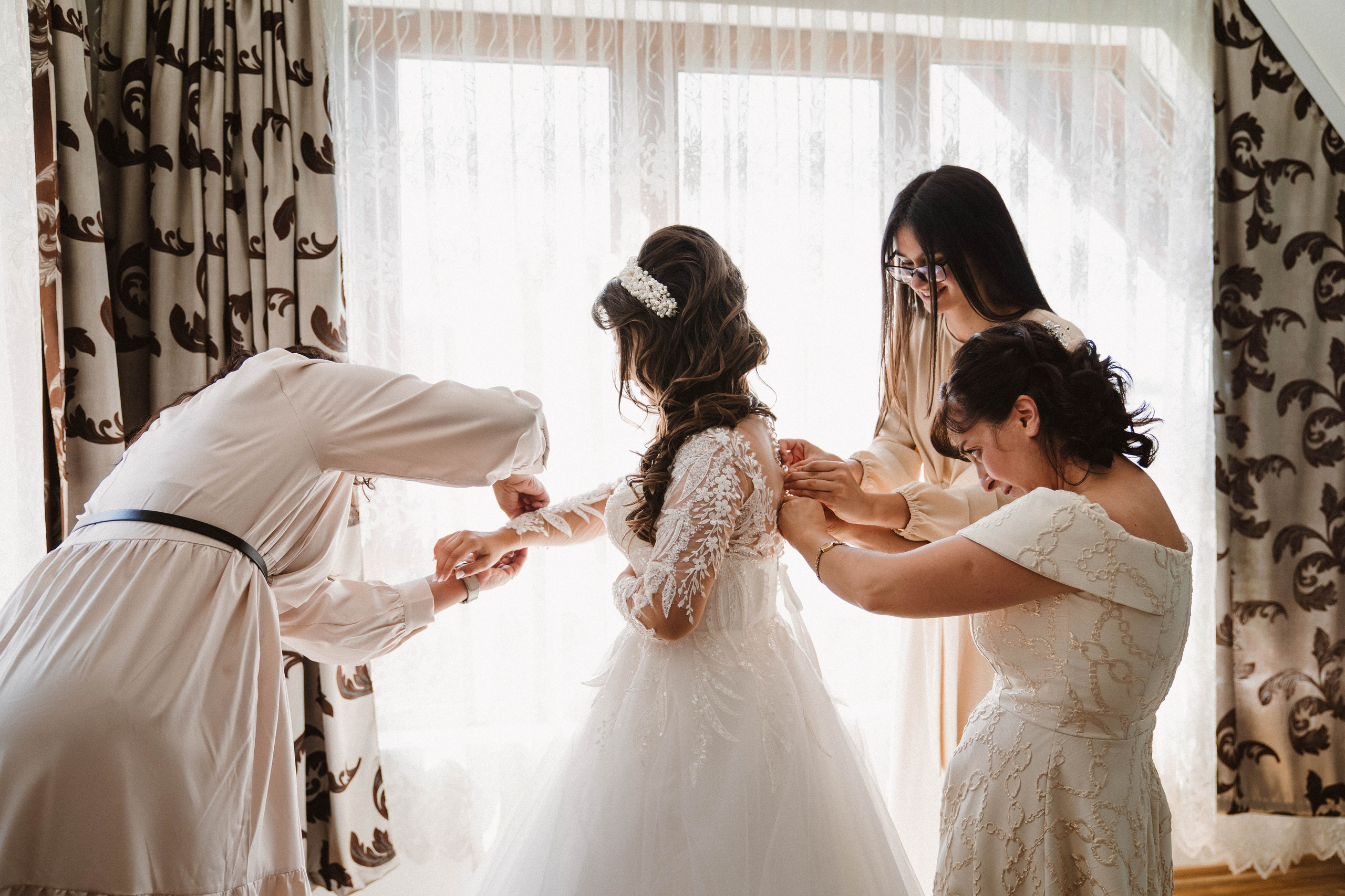 Ruxandra & Alin. LUMEO by Theodora Moiceanu