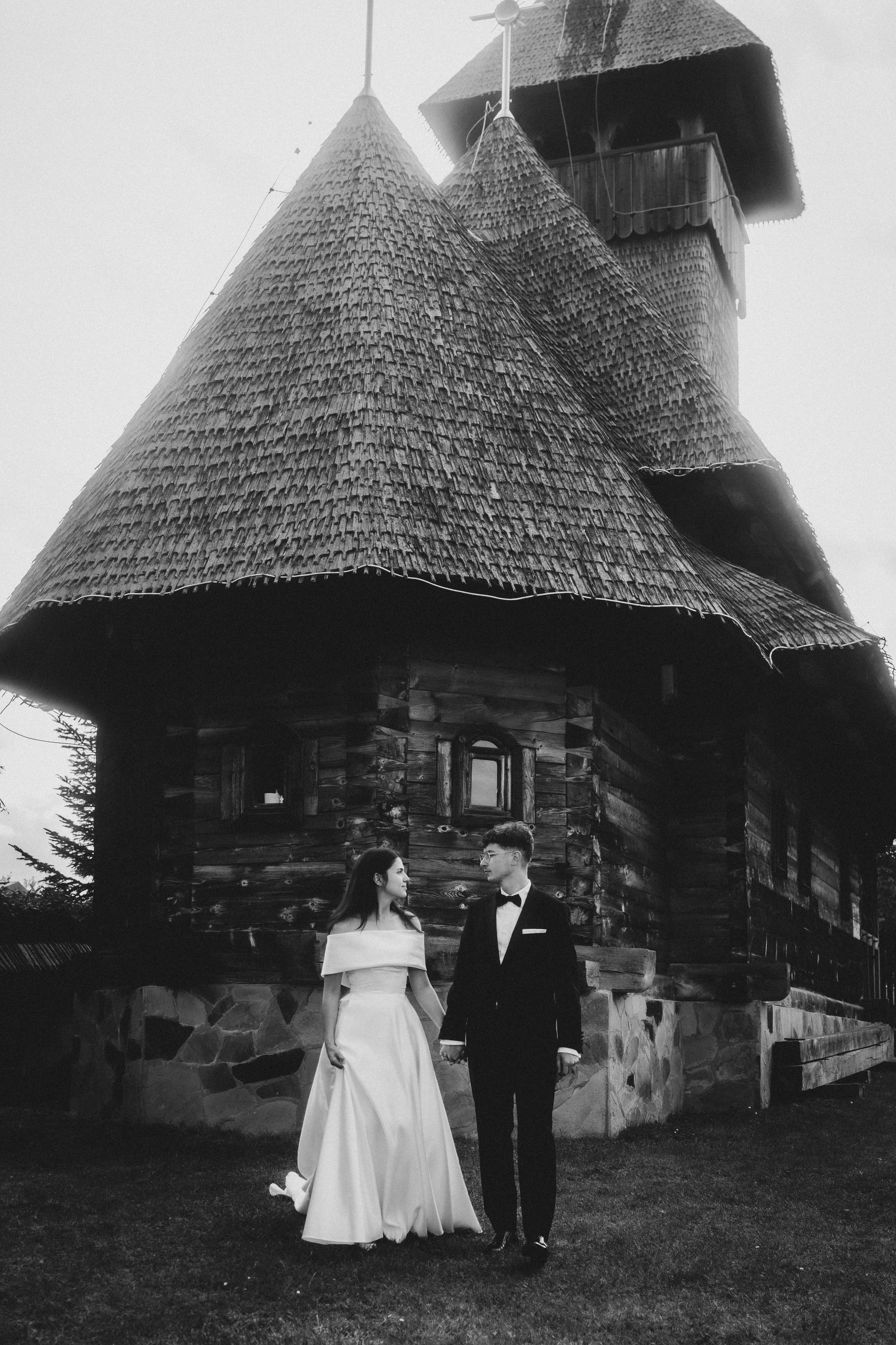 Trash the dress- Ana & Geo. LUMEO by Theodora Moiceanu