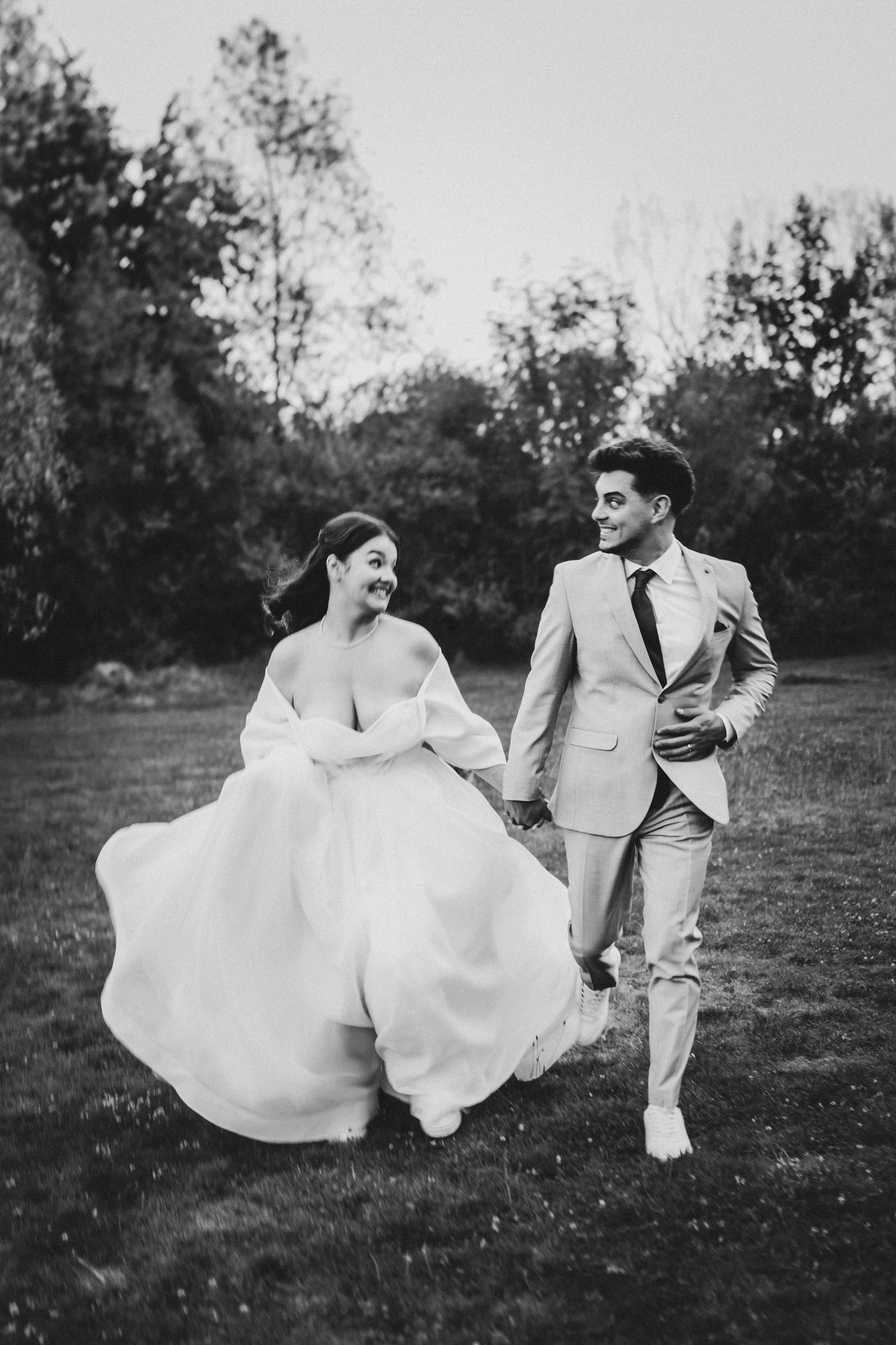 Carmina & Andi. LUMEO by Theodora Moiceanu