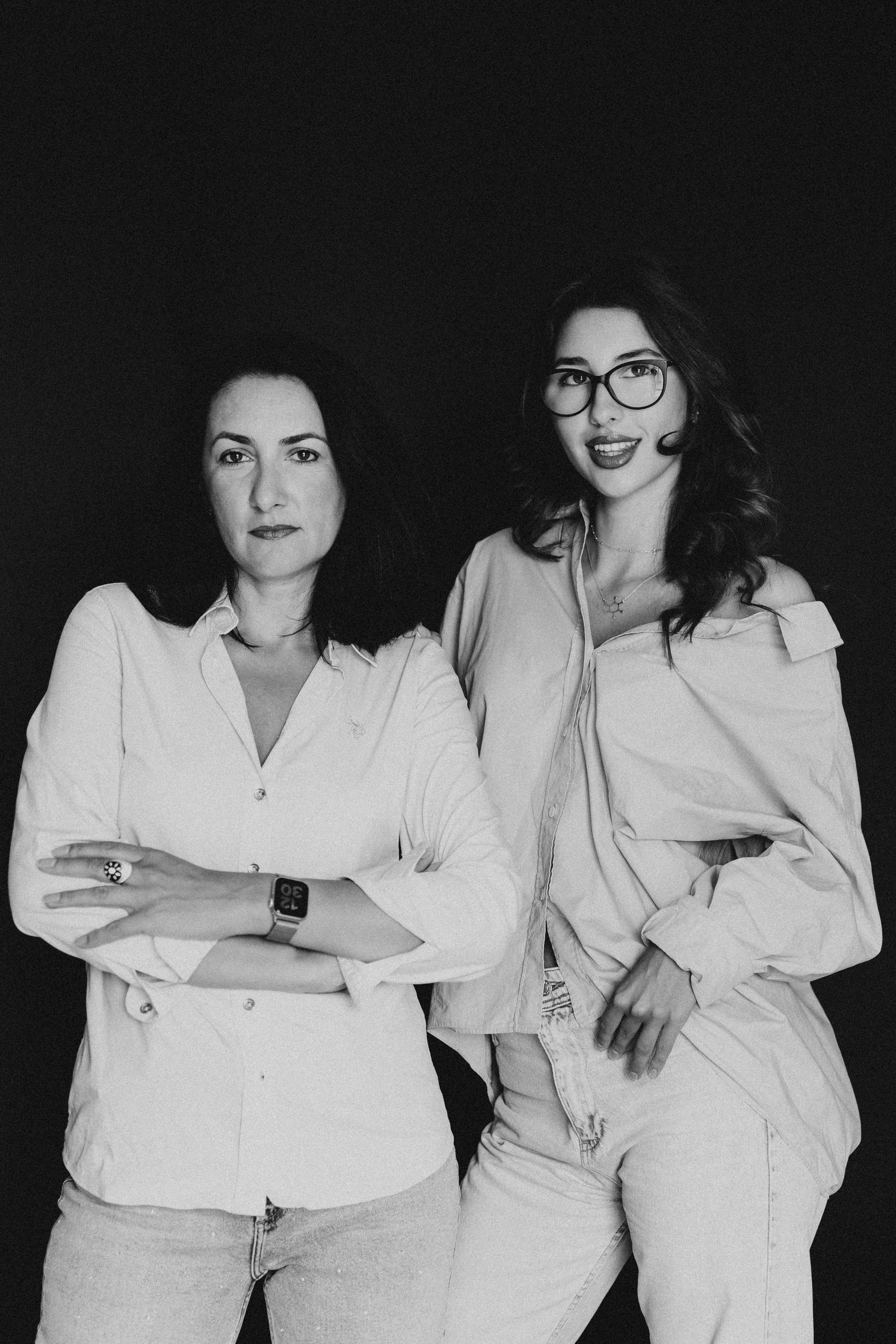 Diana & Nati. LUMEO by Theodora Moiceanu