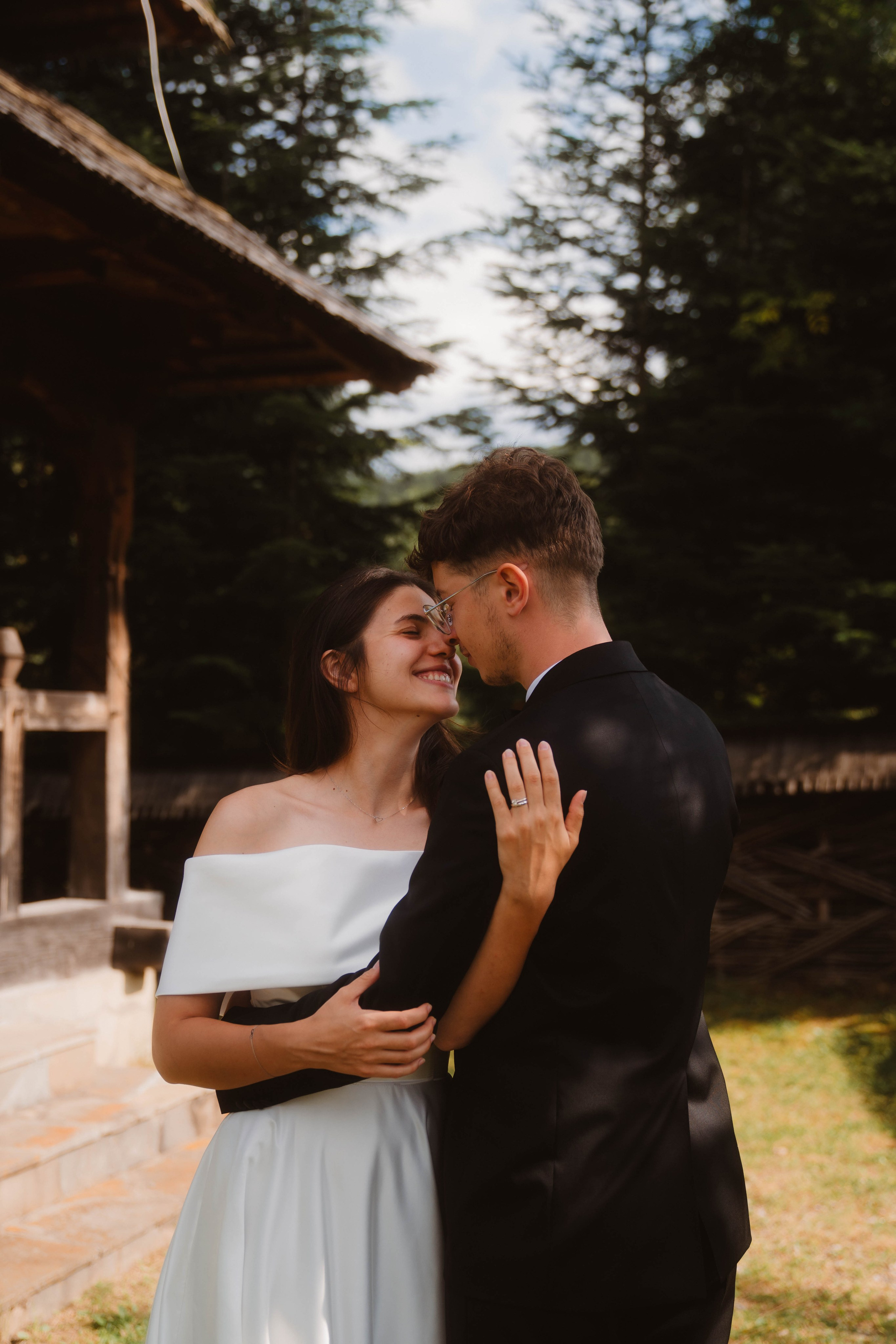 Trash the dress- Ana & Geo. LUMEO by Theodora Moiceanu