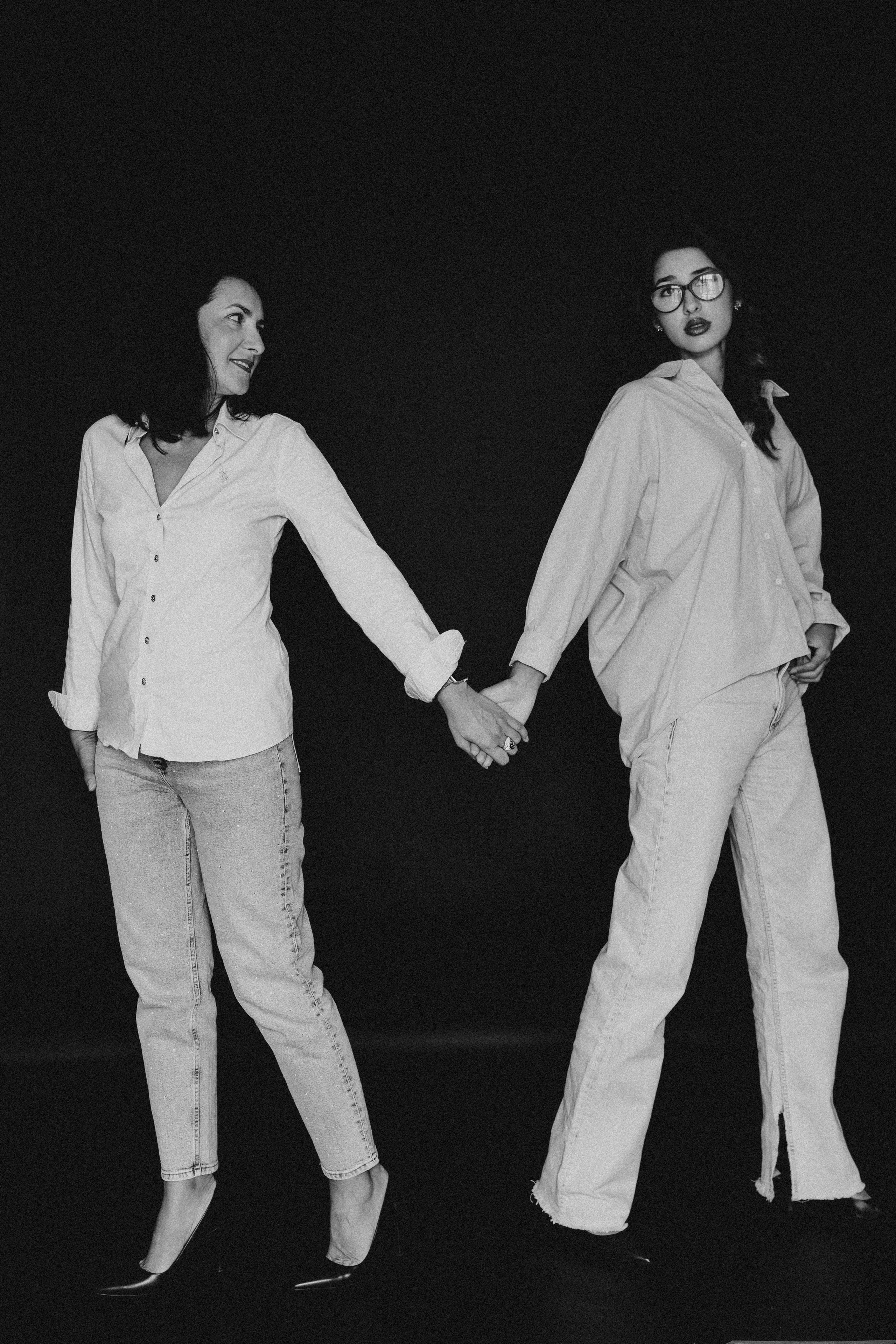 Diana & Nati. LUMEO by Theodora Moiceanu