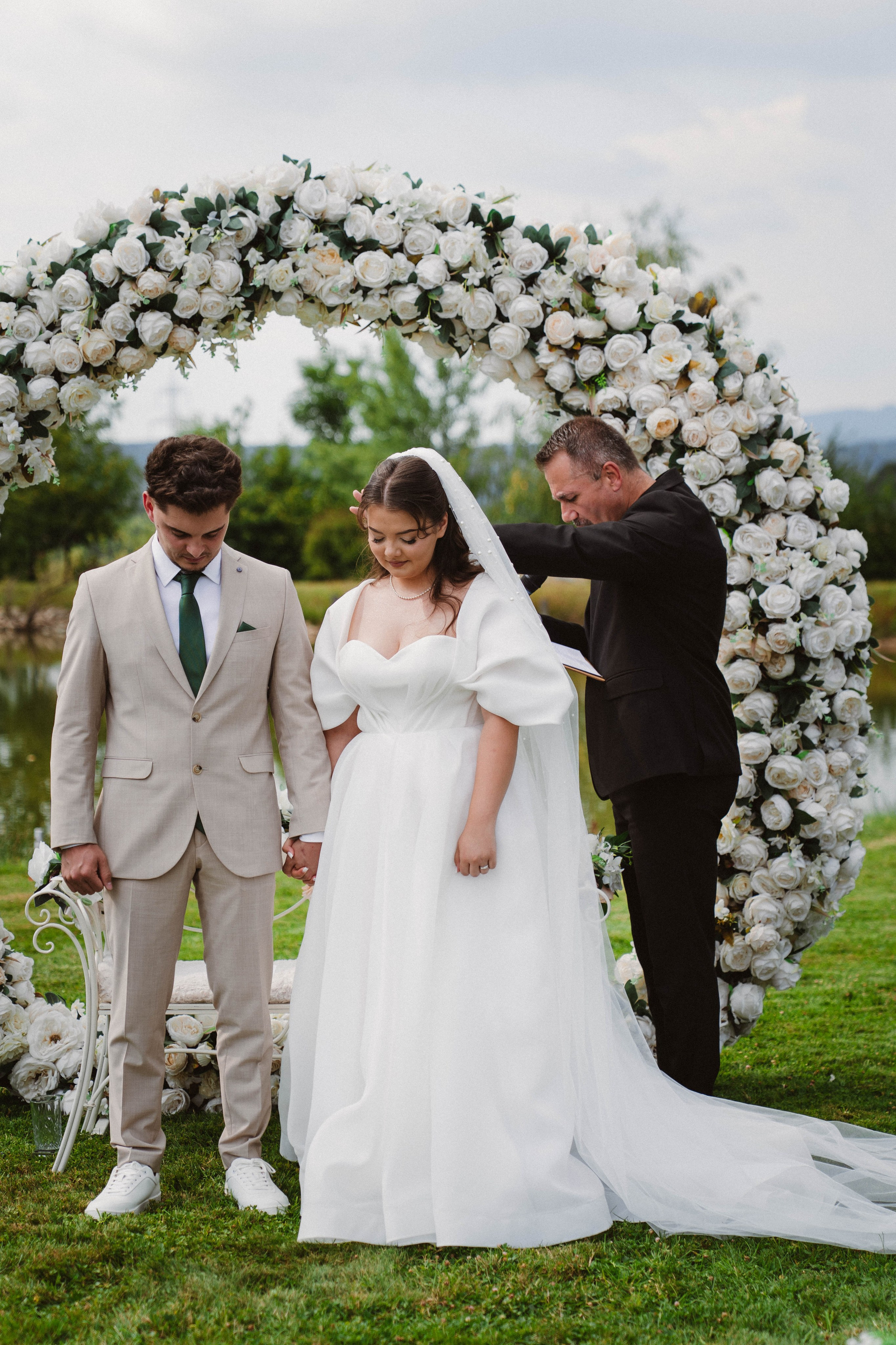 Carmina & Andi. LUMEO by Theodora Moiceanu