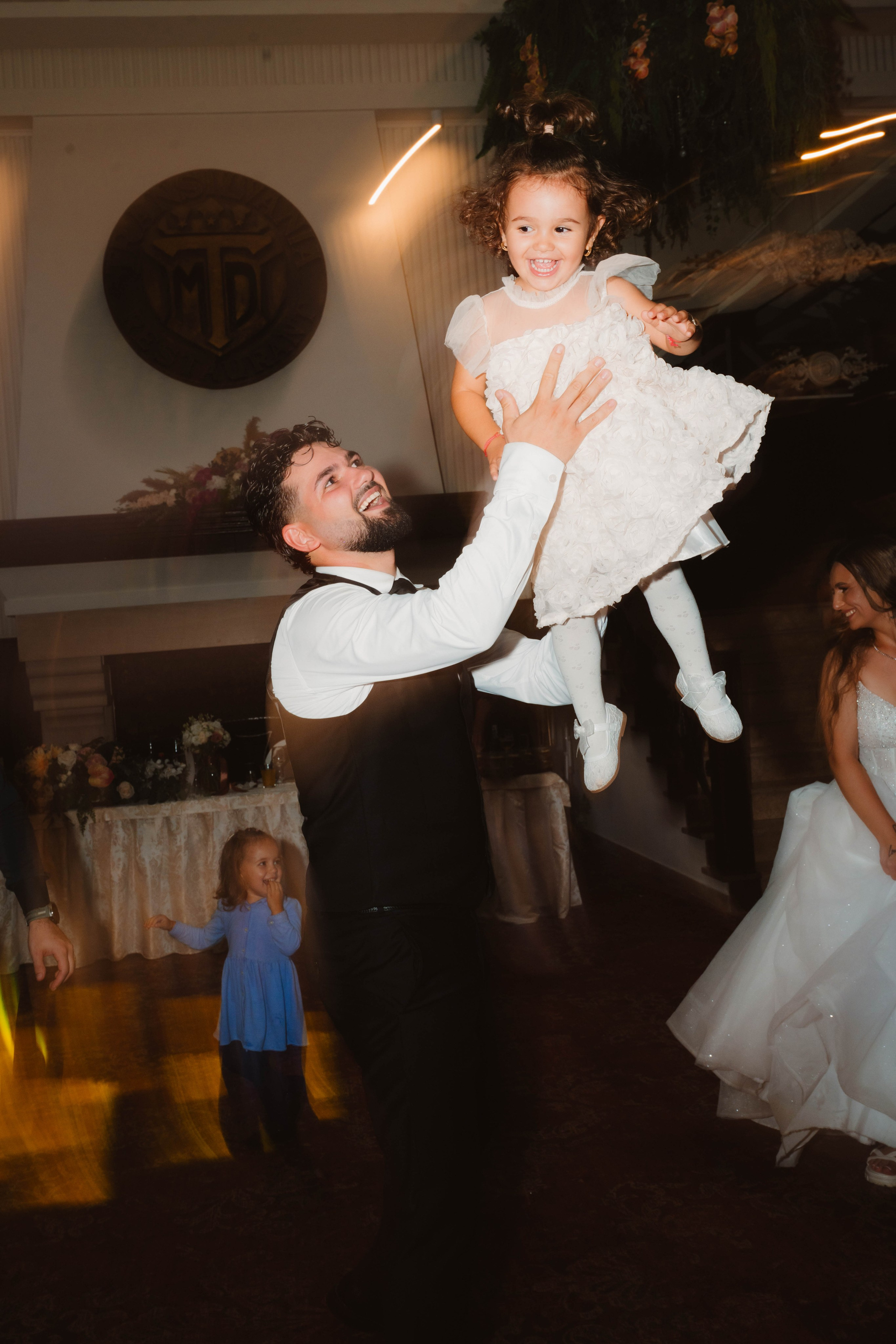 Alexandra & Gabriel. LUMEO by Theodora Moiceanu