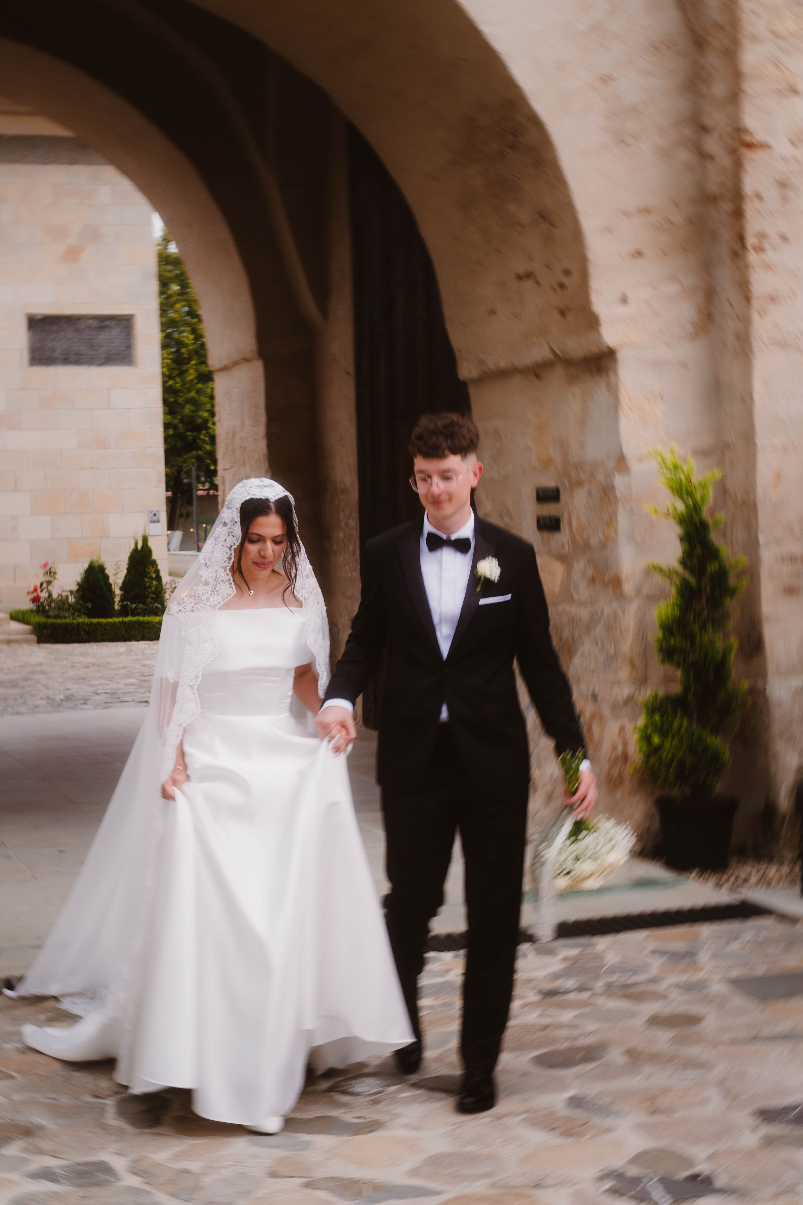 Ana & Georgian. LUMEO by Theodora Moiceanu
