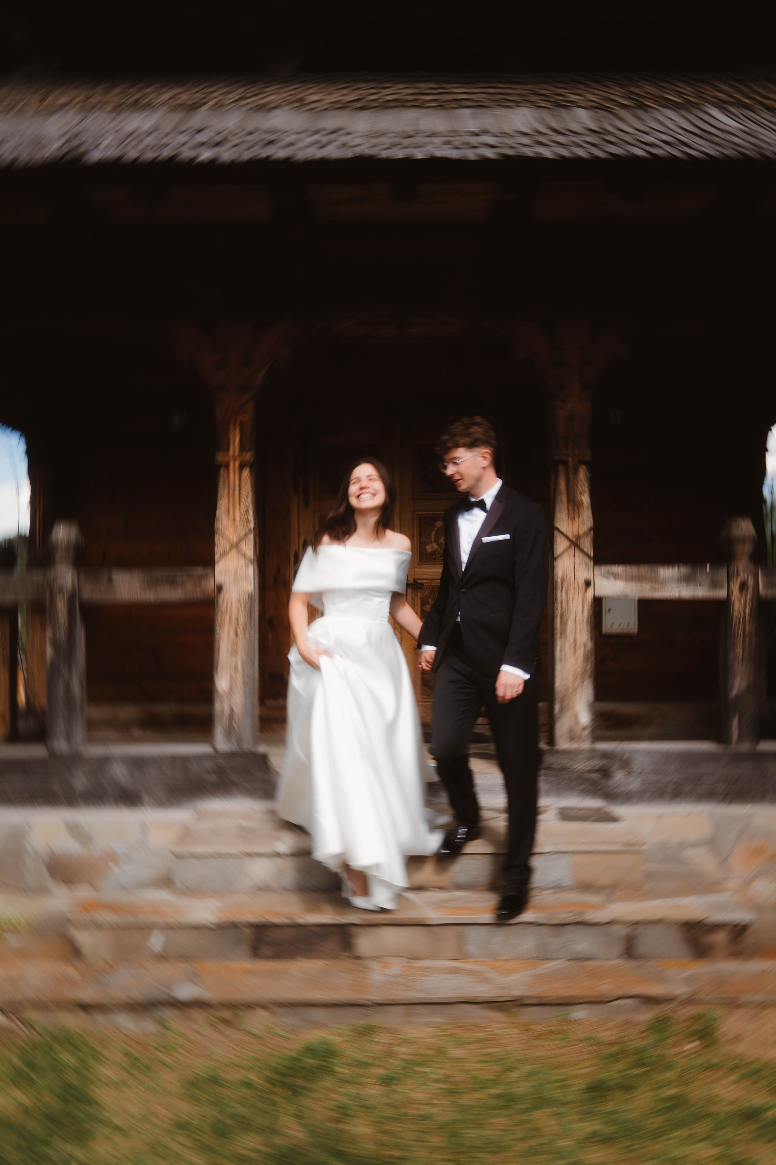 Trash the dress- Ana & Geo. LUMEO by Theodora Moiceanu