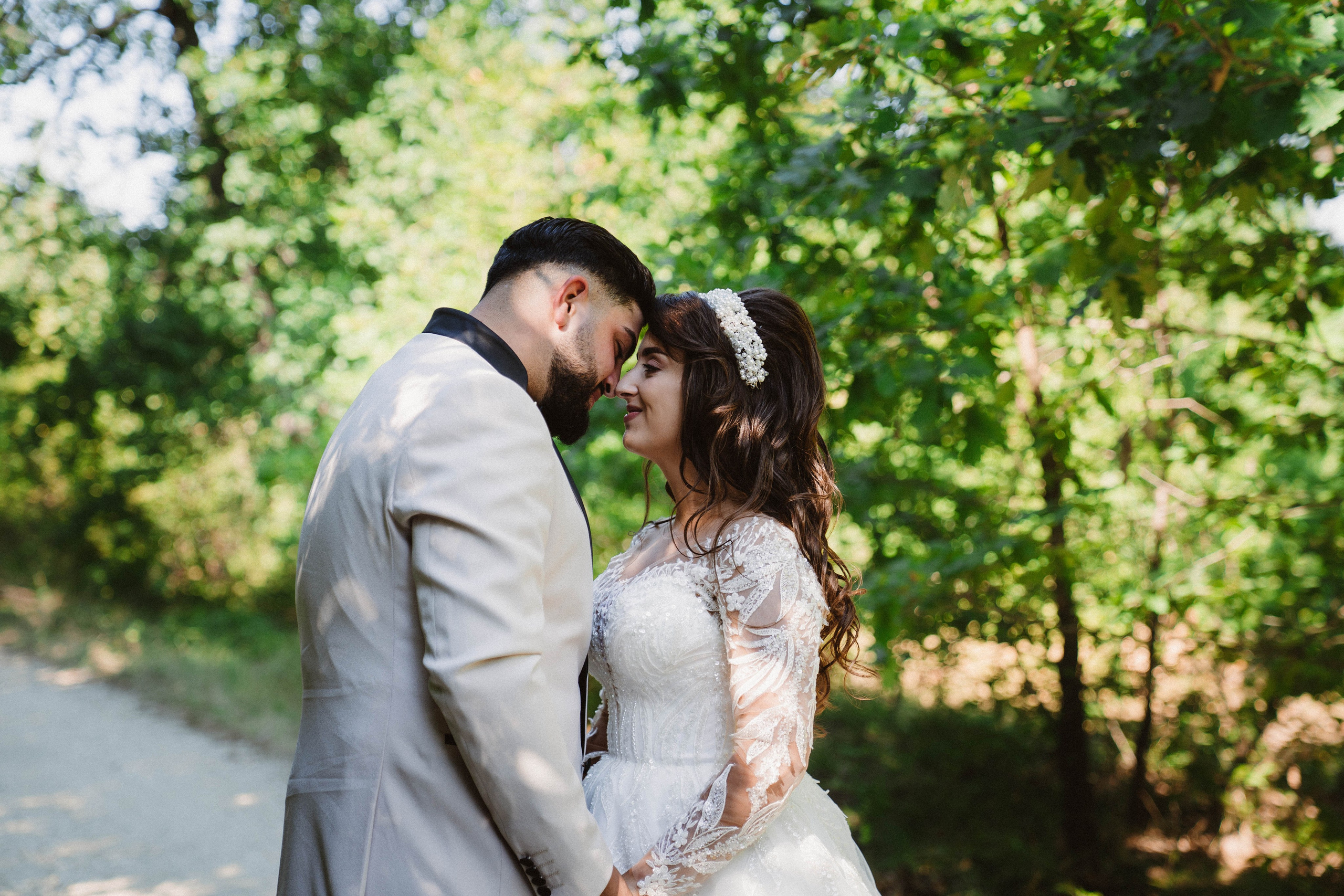 Ruxandra & Alin. LUMEO by Theodora Moiceanu