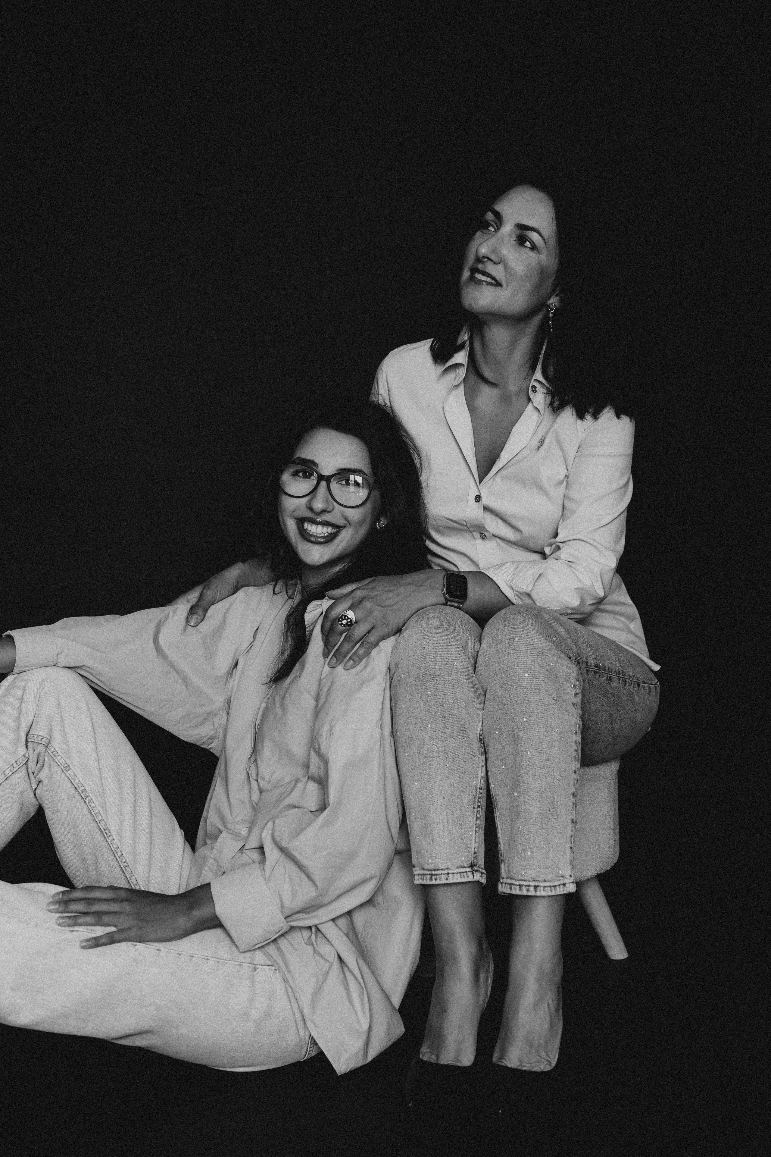 Diana & Nati. LUMEO by Theodora Moiceanu