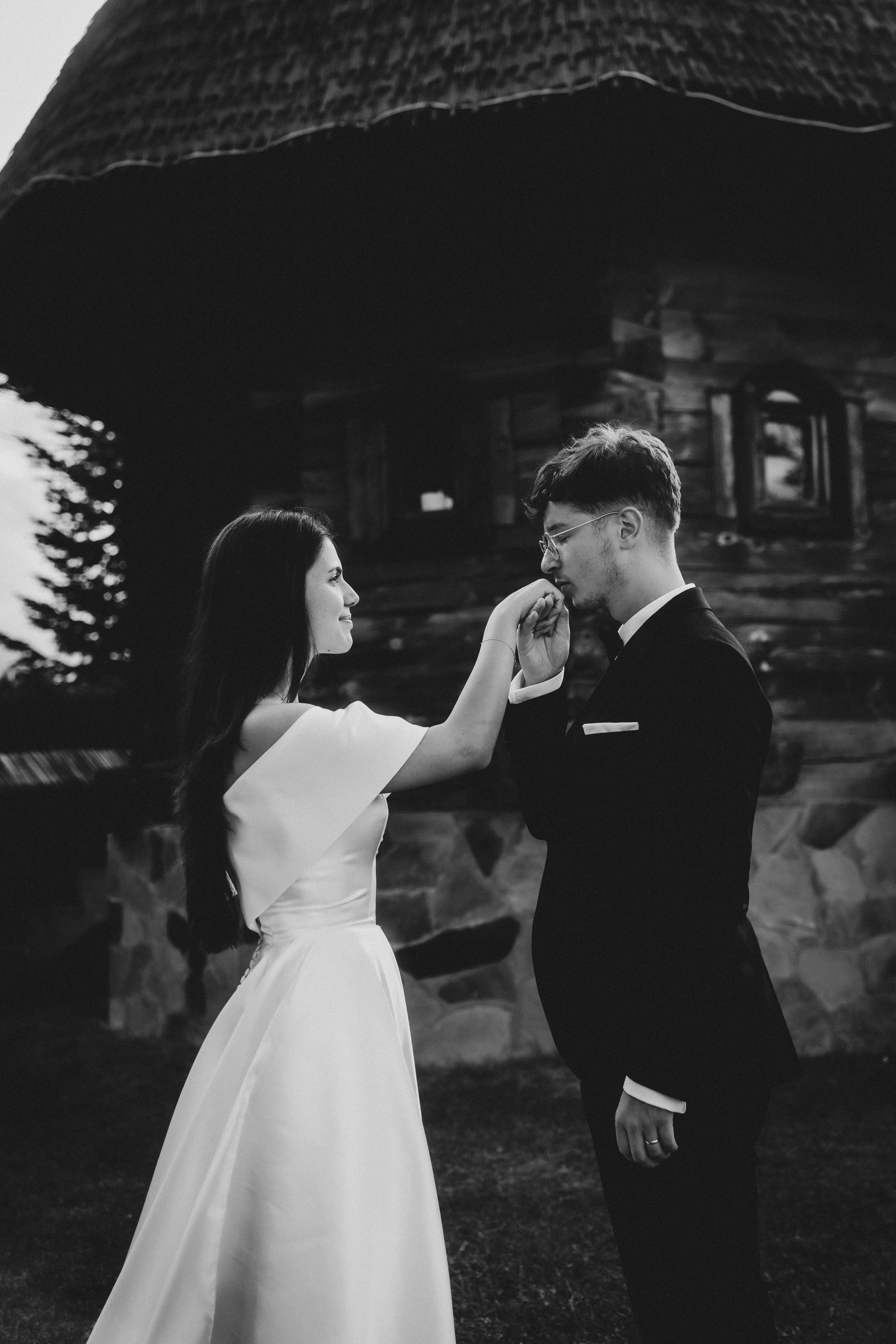 Trash the dress- Ana & Geo. LUMEO by Theodora Moiceanu