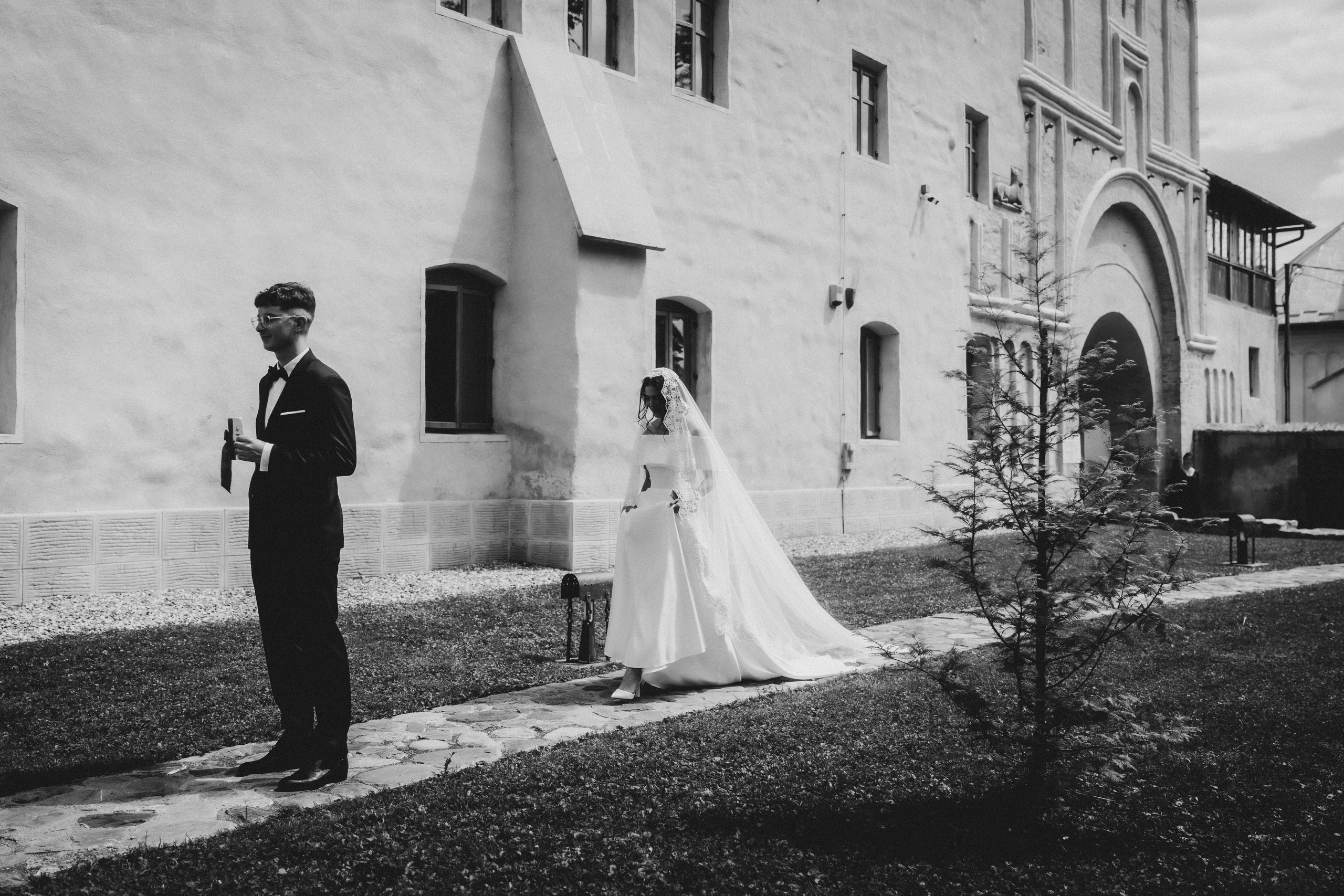 Ana & Georgian. LUMEO by Theodora Moiceanu