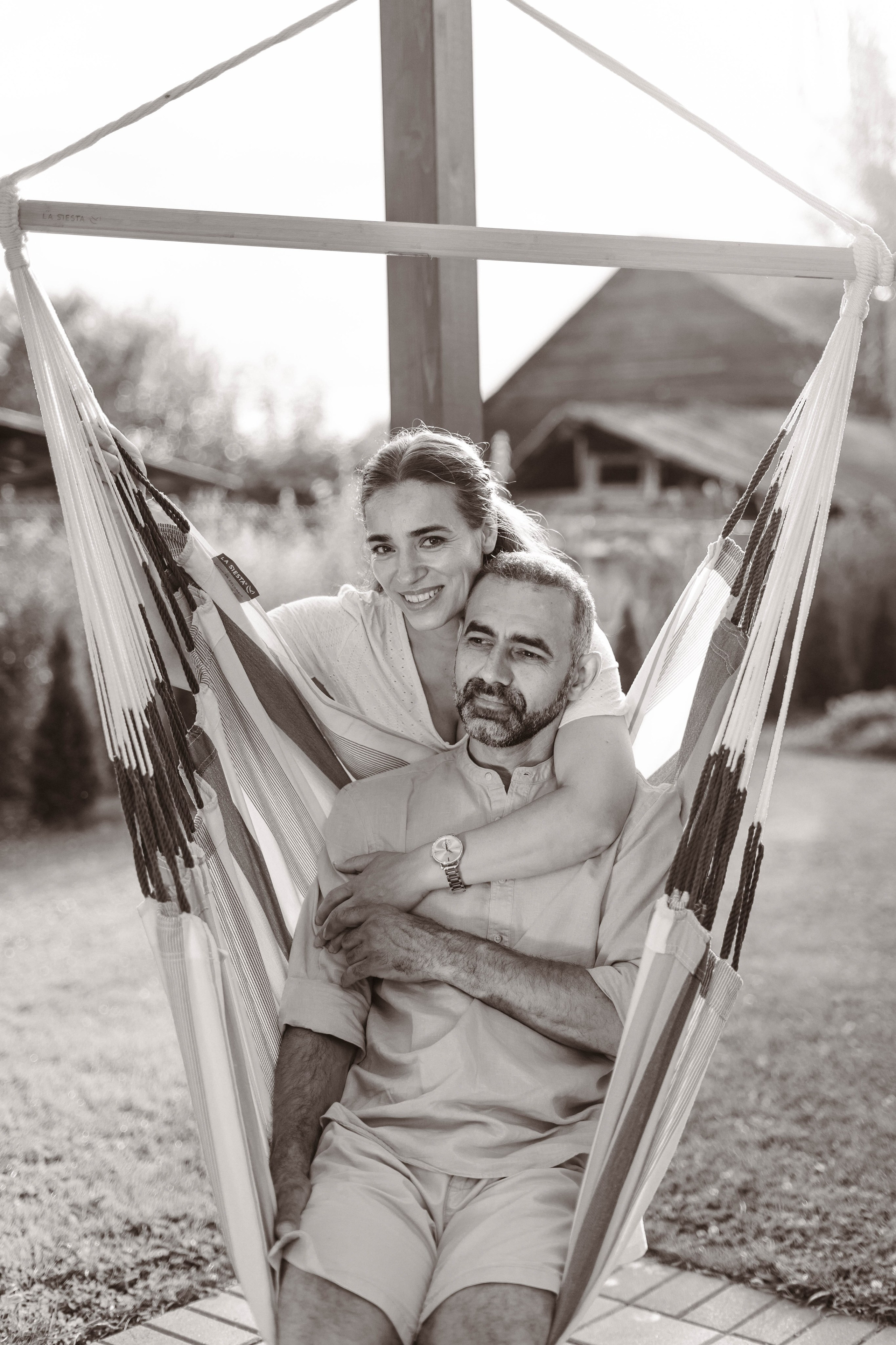 Familia Bodea. LUMEO by Theodora Moiceanu