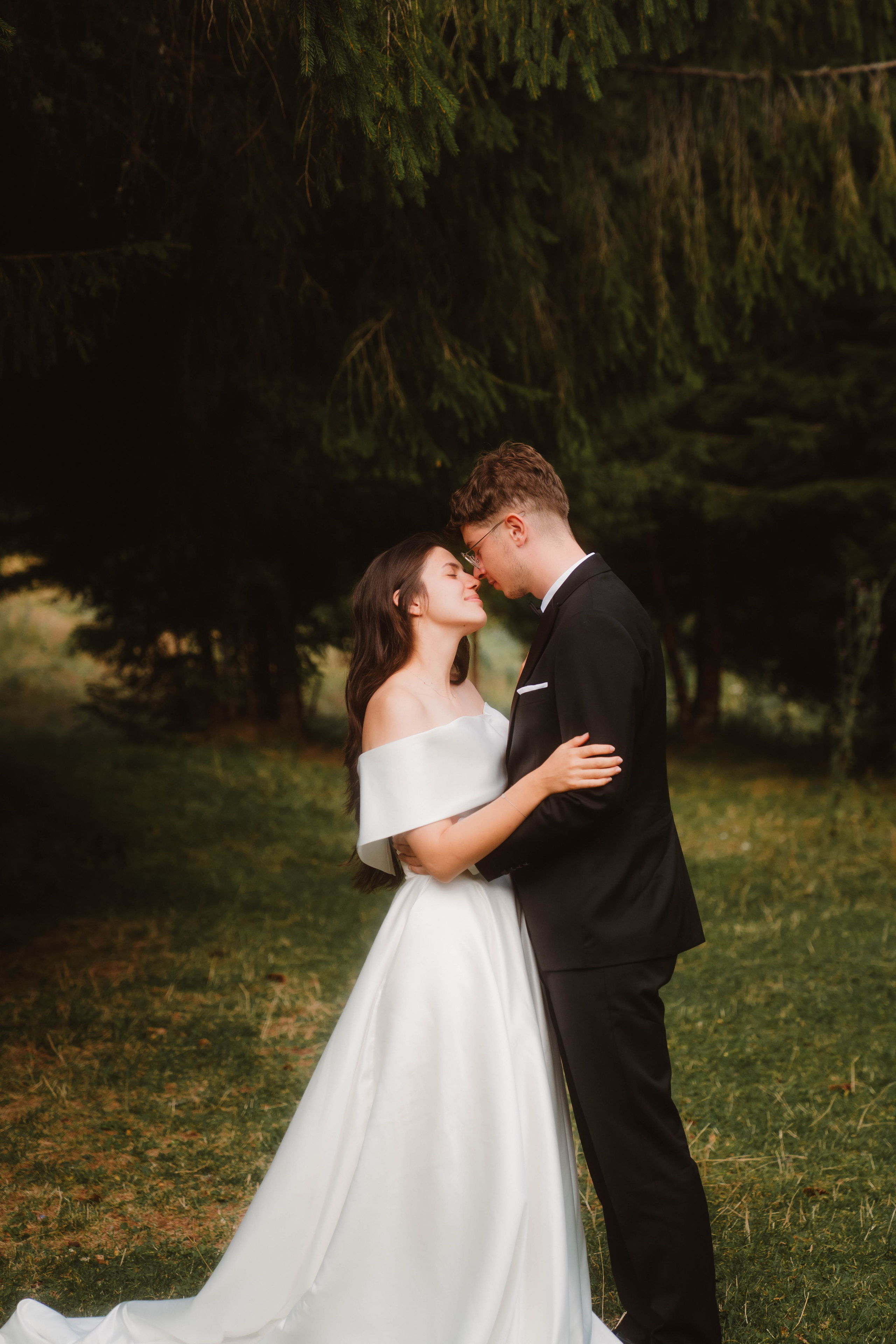 Trash the dress- Ana & Geo. LUMEO by Theodora Moiceanu
