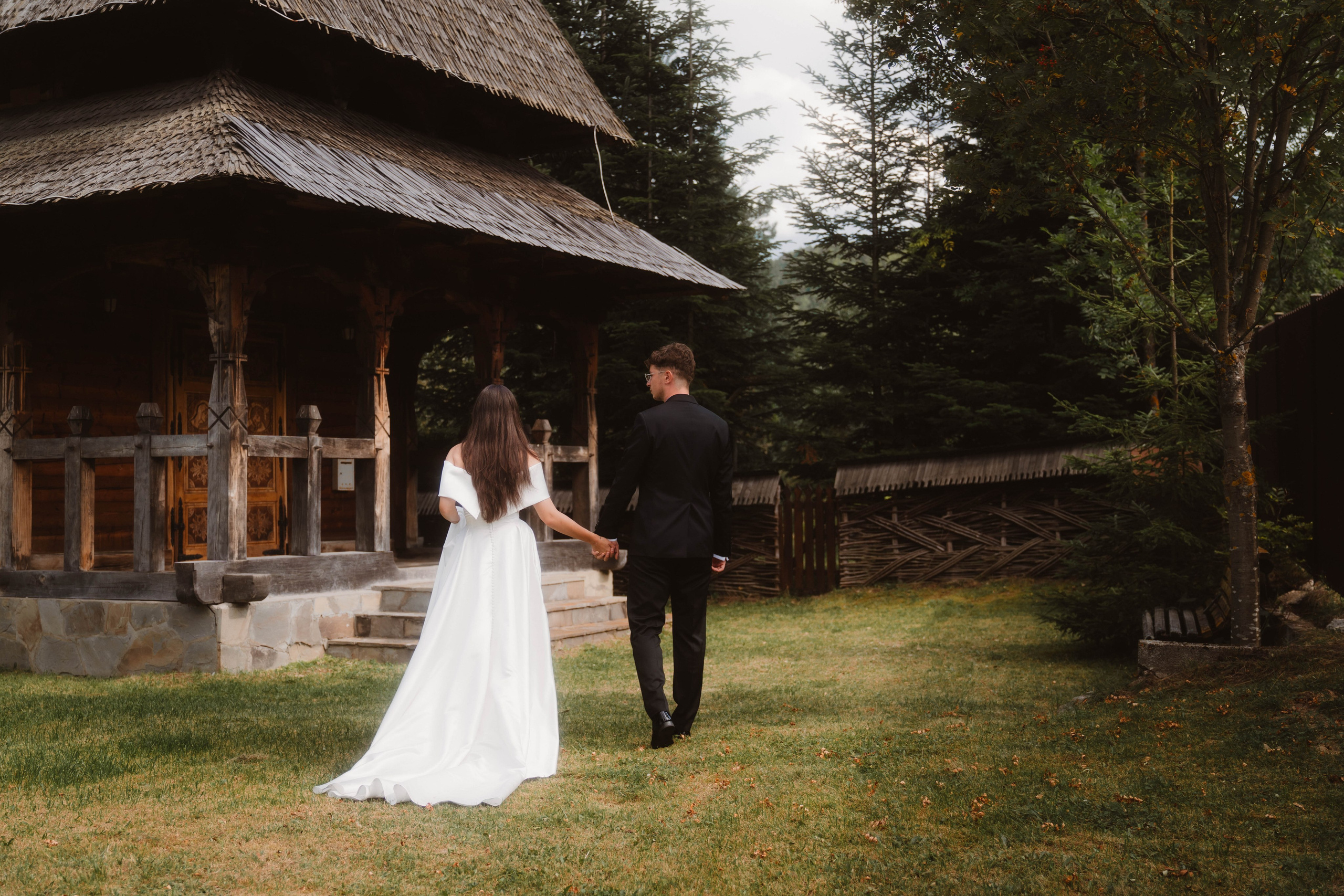 Trash the dress- Ana & Geo. LUMEO by Theodora Moiceanu