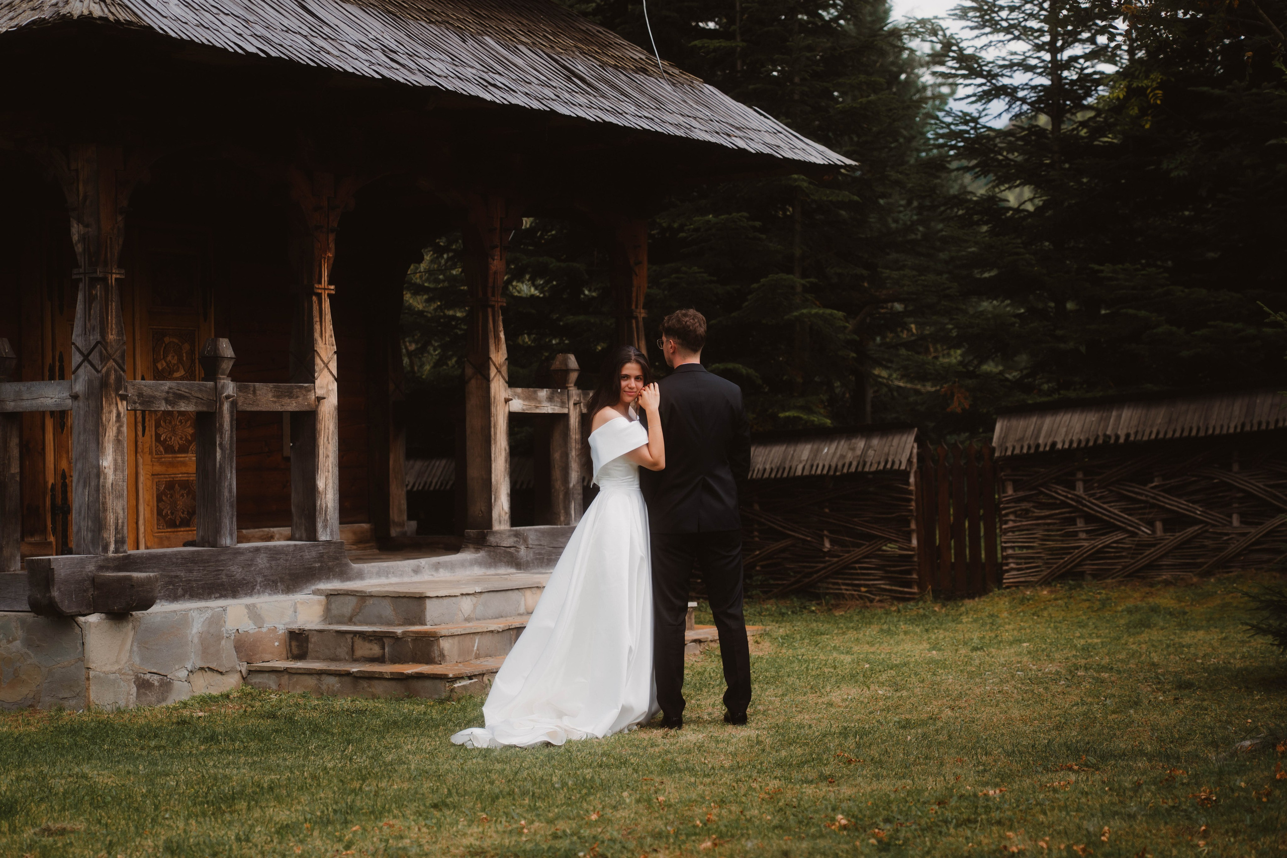Trash the dress- Ana & Geo. LUMEO by Theodora Moiceanu